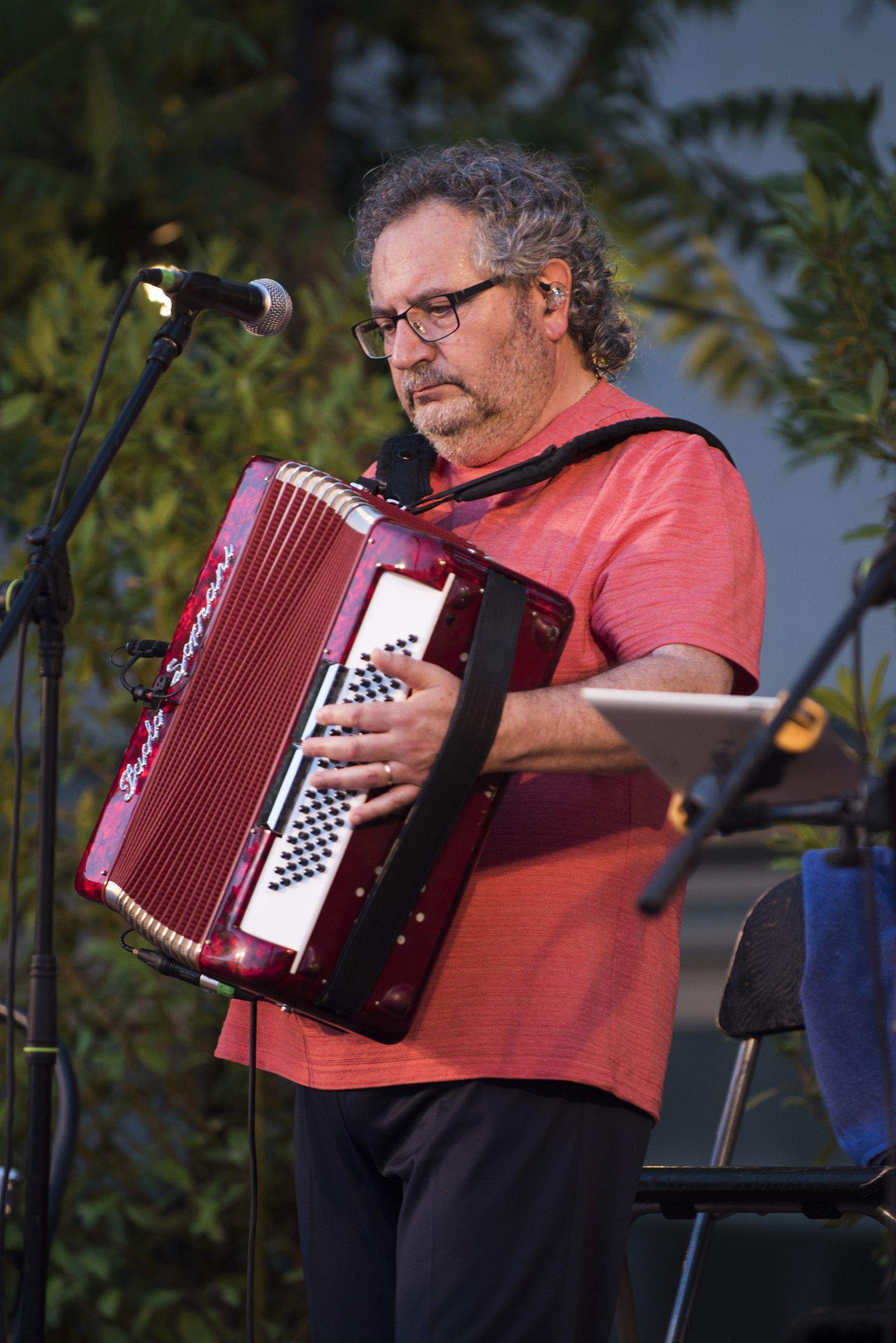 Nit d'havaneres i rom cremat amb Els pescadors de l'Escala. FOTO: Bernat Millet.