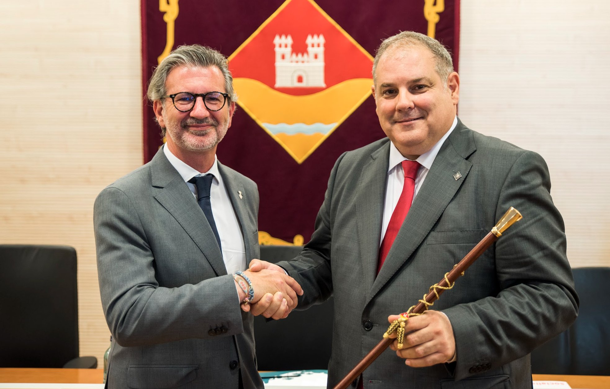 L'alcalde de Sant Cugat, Josep Maria Vallès; i el president de Valldoreix, Juanjo Cortés FOTO: Bernat Millet