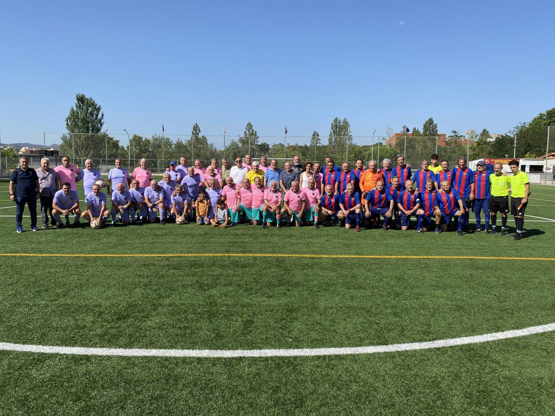 Triangular de futbol +50 amb exjugadors del FC Barcelona de la Penya Blaugrana Sant Cugat. FOTO: Àlex López Piog (PB Sant Cugat)