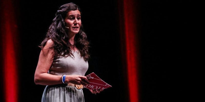 Maria Cusó ha estat l'encarregada de guiar la presentació del nou programa del Teatre Auditori. FOTO: Ajuntament