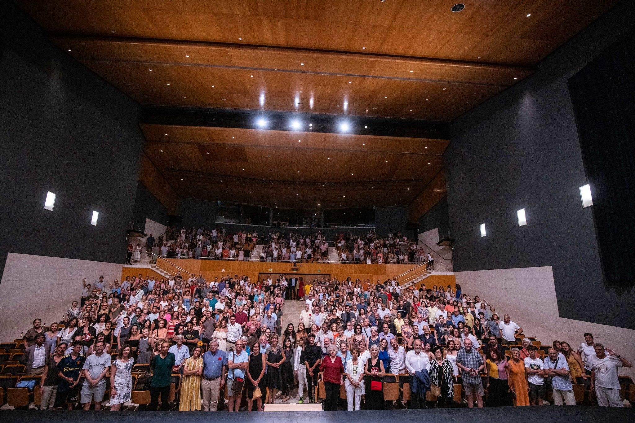 El Teatre Auditori de Sant Cugat s'ha omplet de gom a gom durant la presentació del programa de la nova temporada. FOTO: Ajuntament