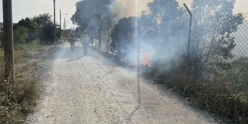 L'incendi ha afectat 30 metres lineals de matolls. FOTO: ADIF Sant Cugat