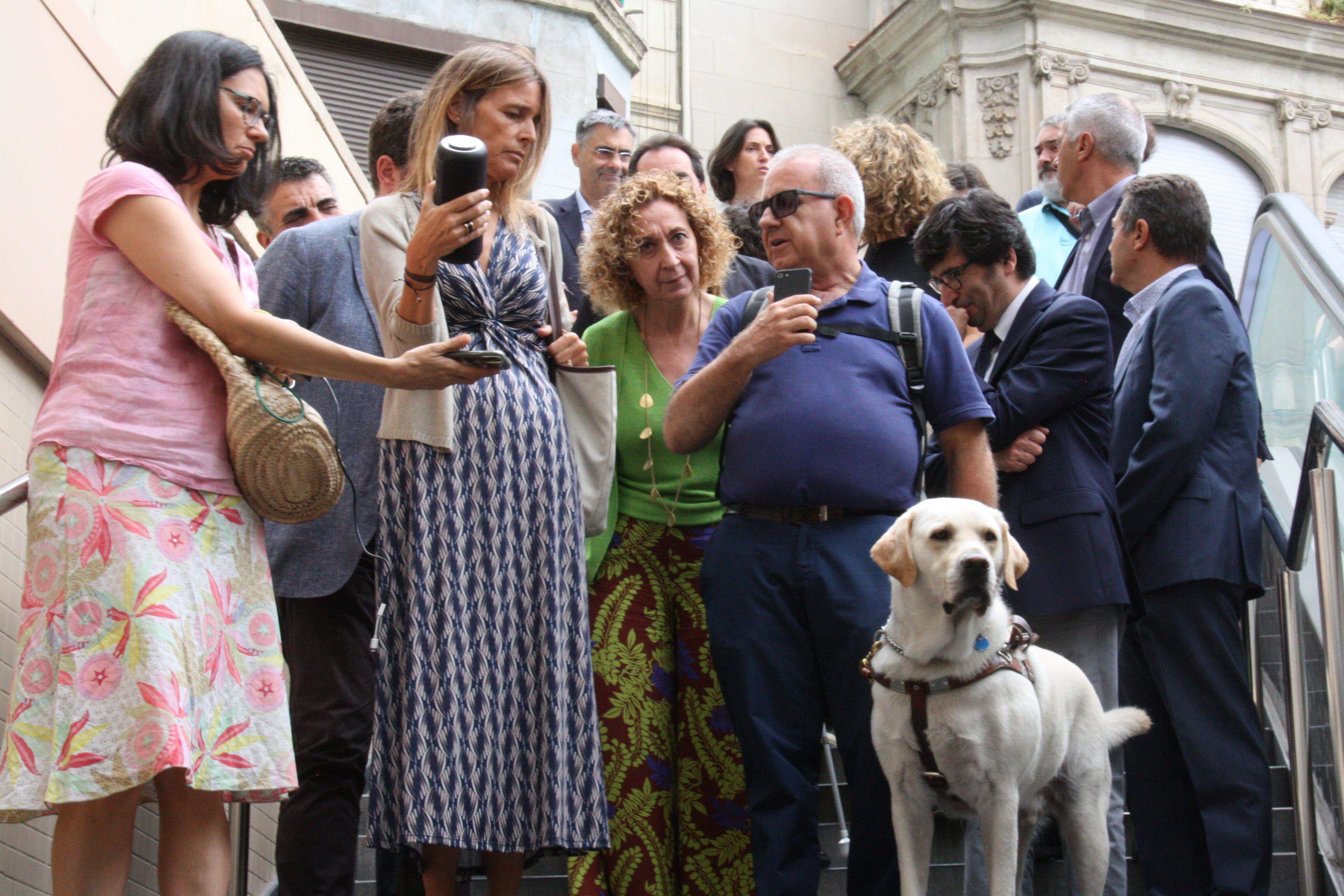 El nou sistema per a persones amb discapacitat visual dels FGC ja està en funcionament. FOTO: ACN