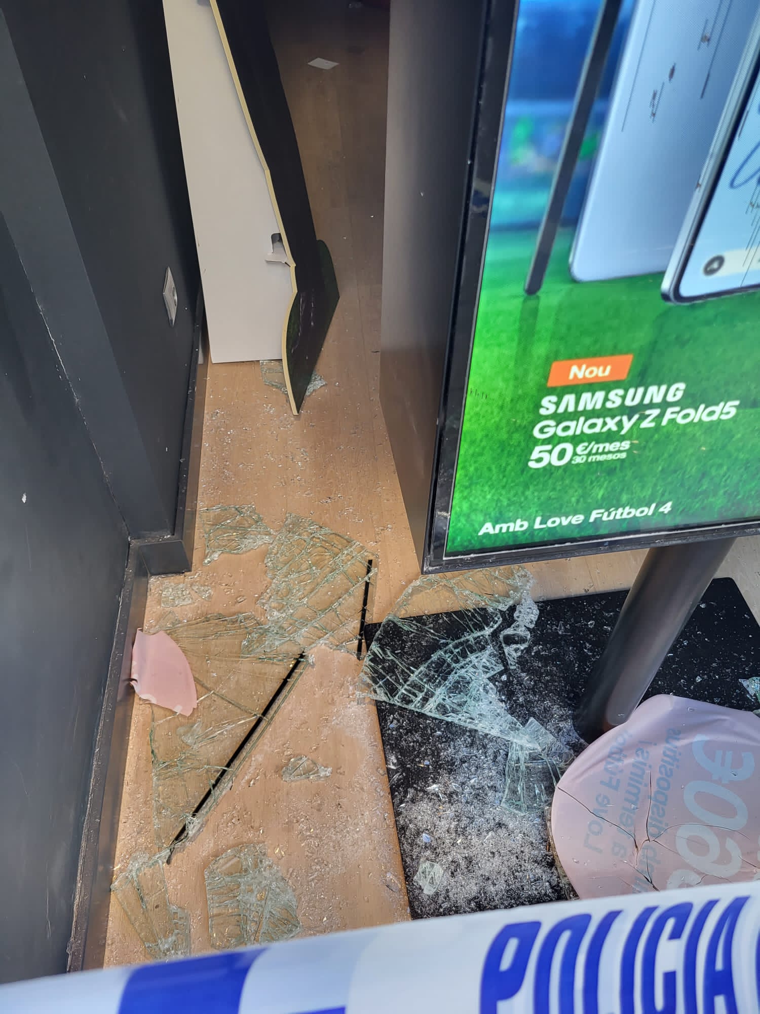 7d7ddc61 5387 4c24 b801 35c84939f619