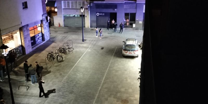 Imatge d'una de les baralles que hi va haver fa uns mesos entre inquilins de la casa FOTO: TOT Sant Cugat