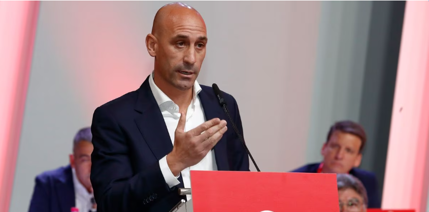 Luis Rubiales durant la roda de premsa del 25 d'agost. FOTO: RFEF