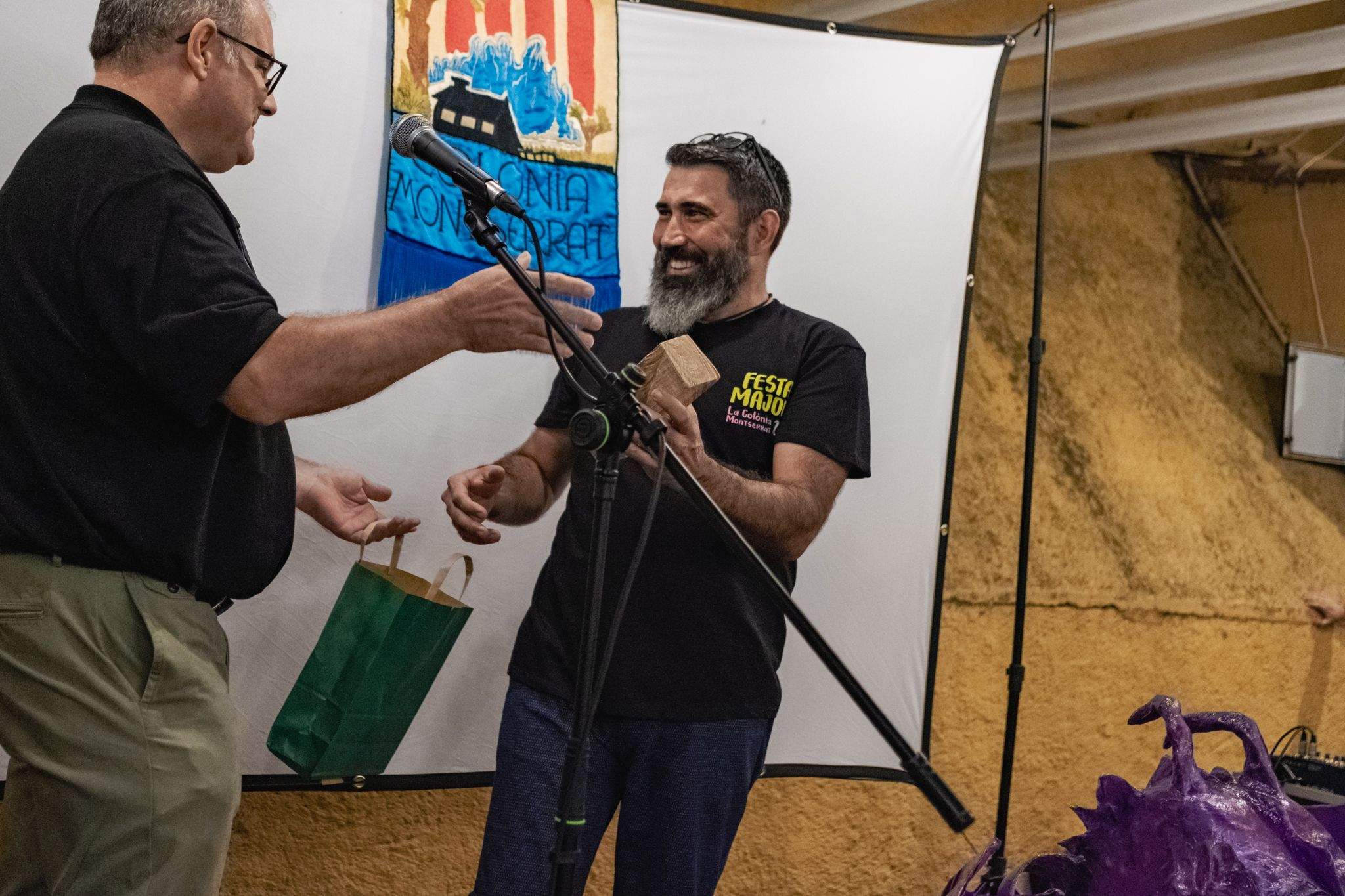Pregó de La Festa Major de la Colònia Montserrat. FOTO: Ale Gómez