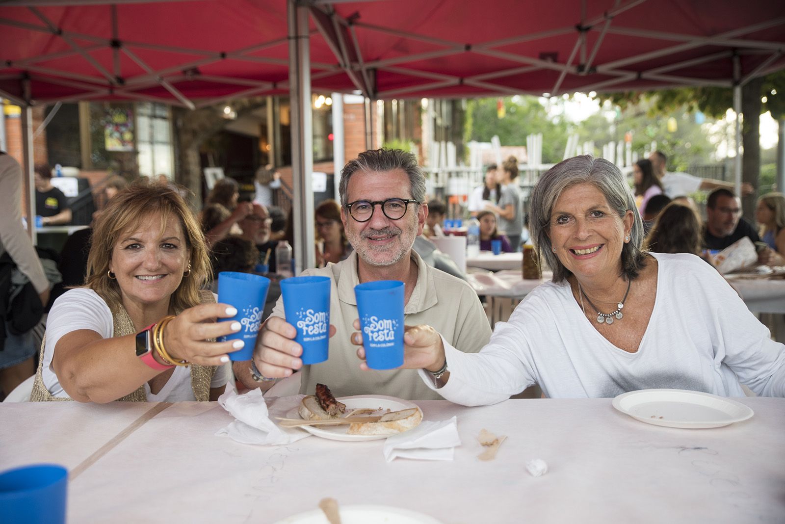 Sardinada i Botifarrada popular. FOTO: Bernat Millet.
