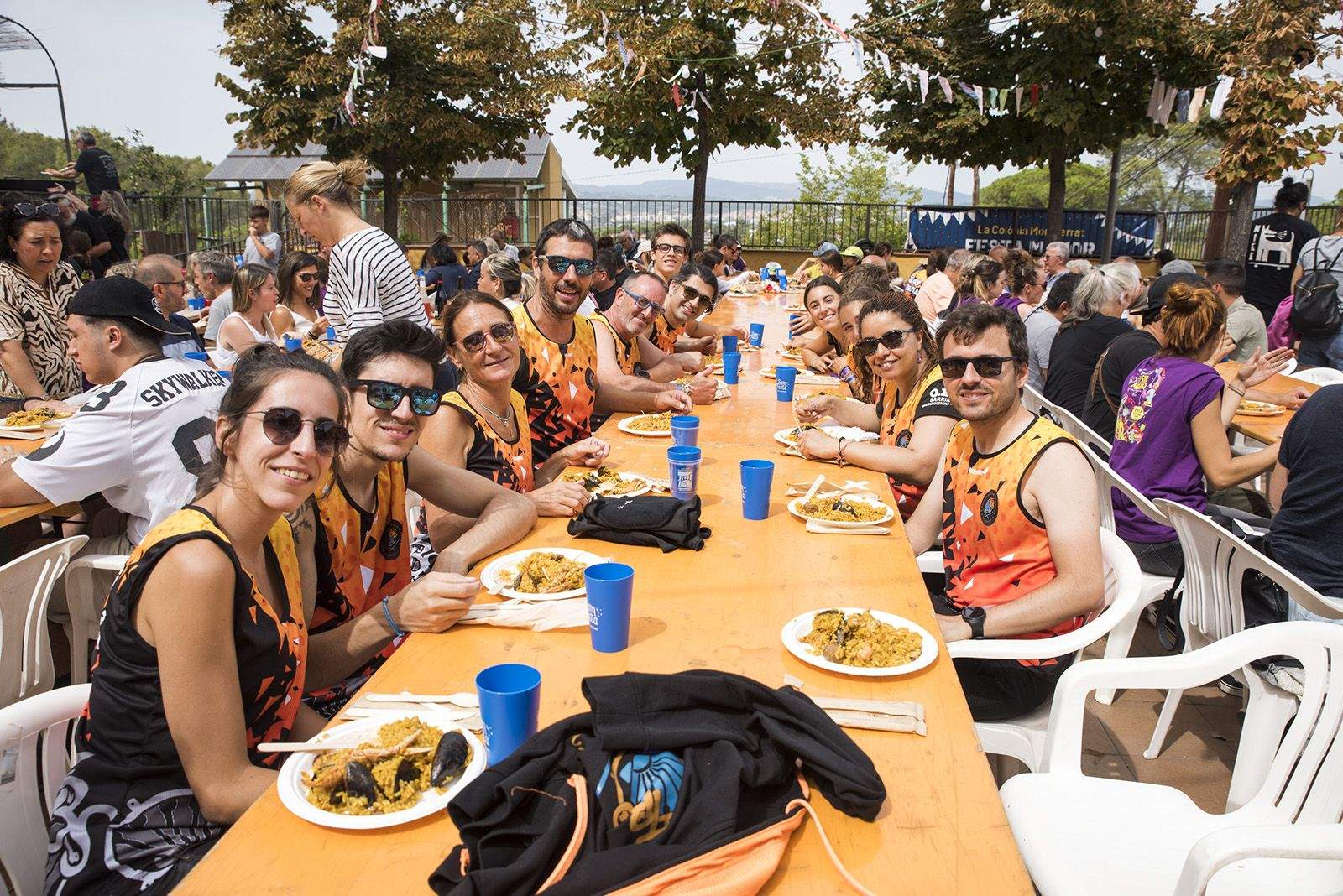 Paella popular. FOTO: Bernat Millet.