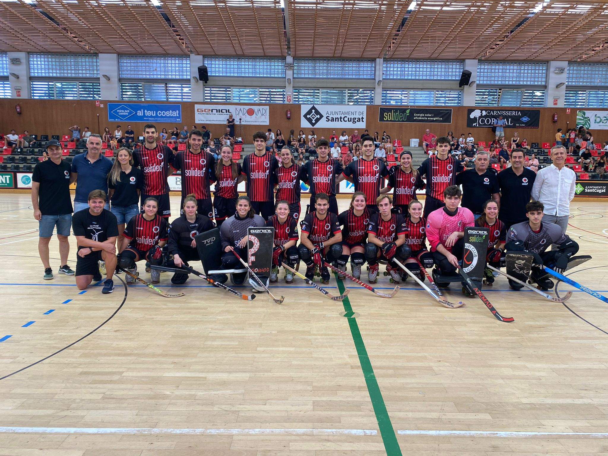 Els primers equips del Patí Hoquei Club Sant Cugat van guanyar la Copa Monestir. FOTO: Àlex López Puig