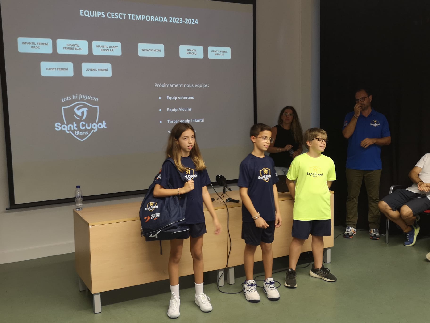 Presentació del nou equip de voleibol, el Club Esportiu Sant Cugat Titans. FOTO: Ajuntament