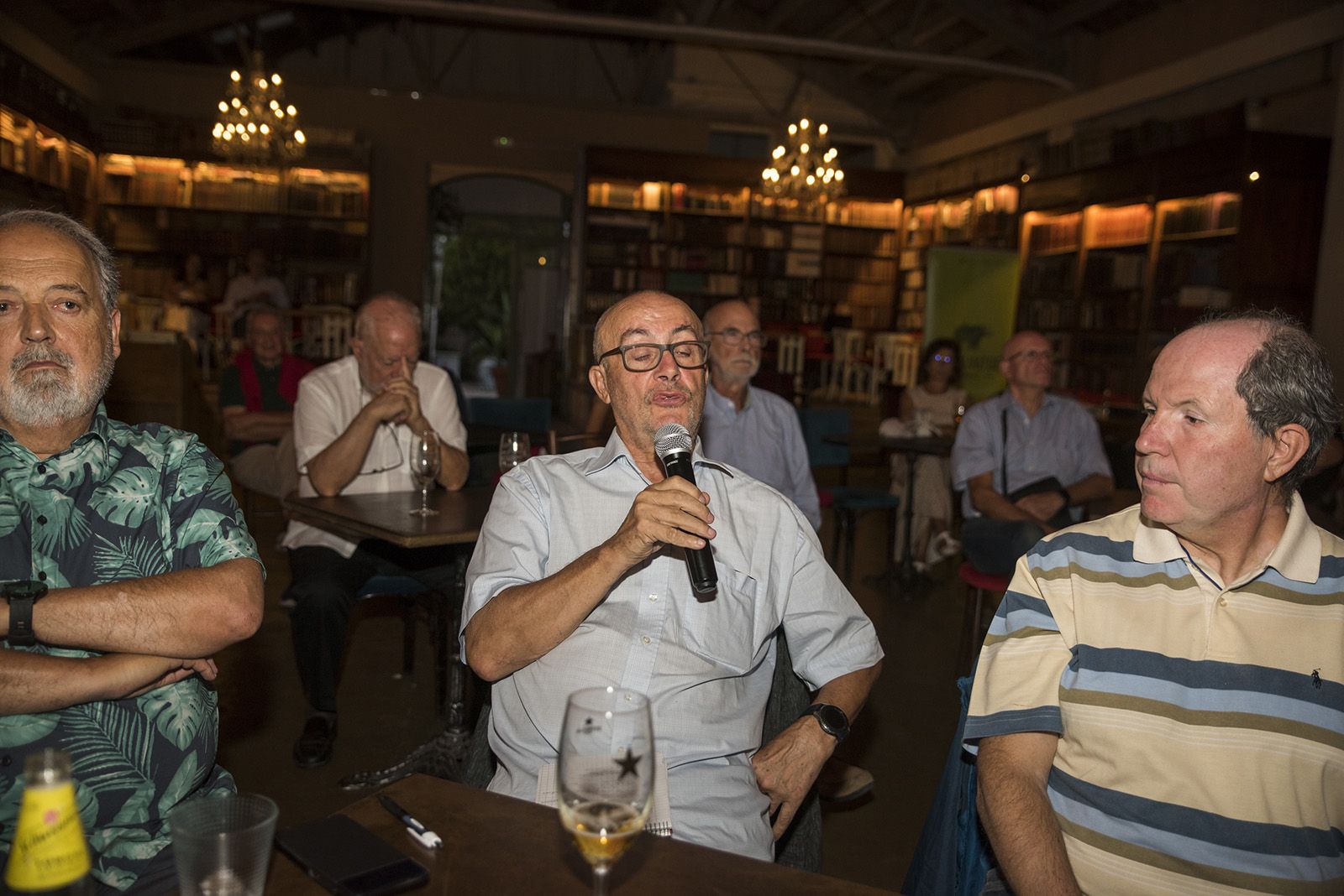 Presentació del llibre 'La democràcia mor al núvol' de Josep M. Ganyet. FOTO: Bernat Millet.