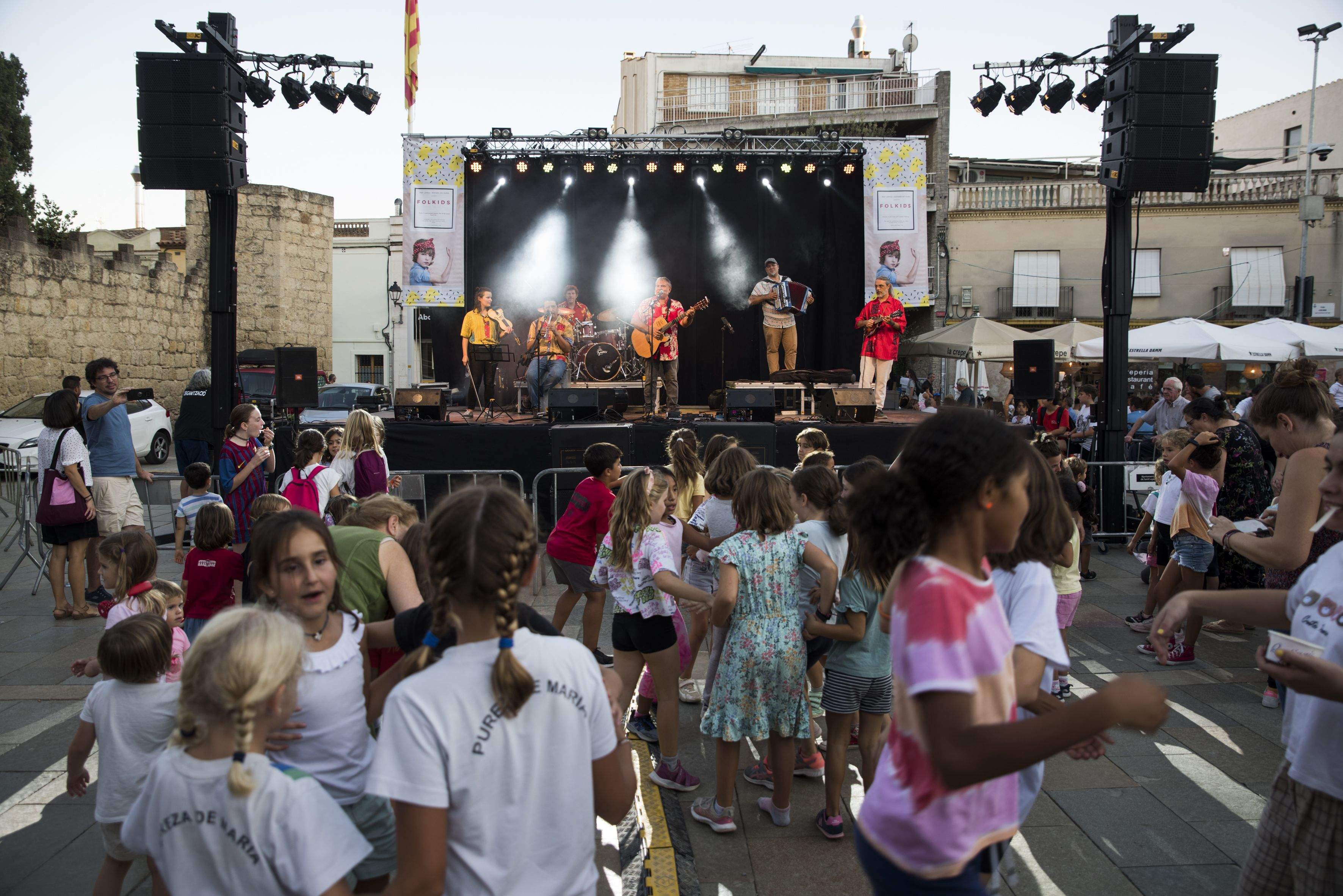 Petits Camaleons 2023. Pep López Folkids 1. Foto: Bernat Millet