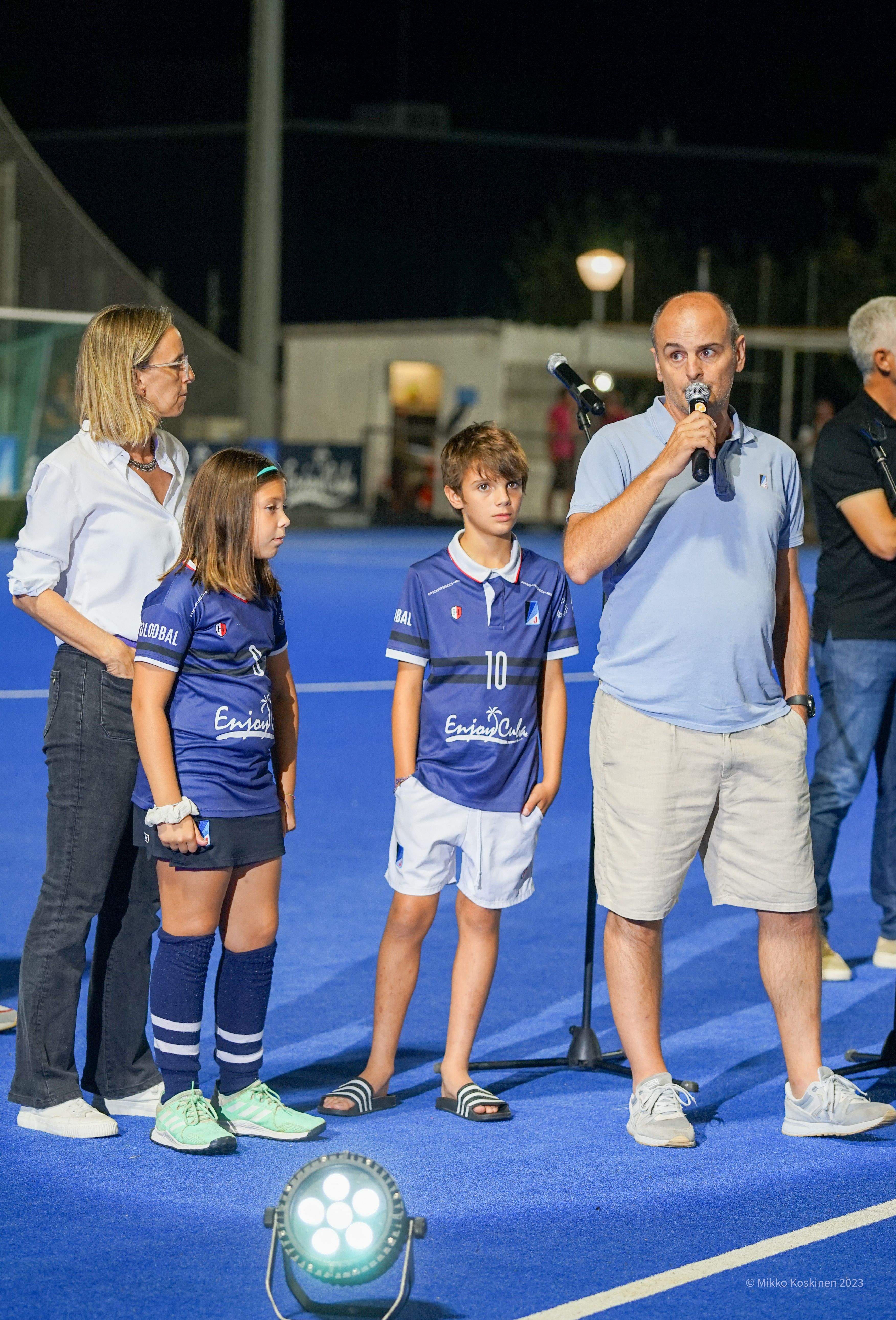 Presentació d'equips de la secció d'hoquei del Junior FC. FOTO: Mikko Koskinen