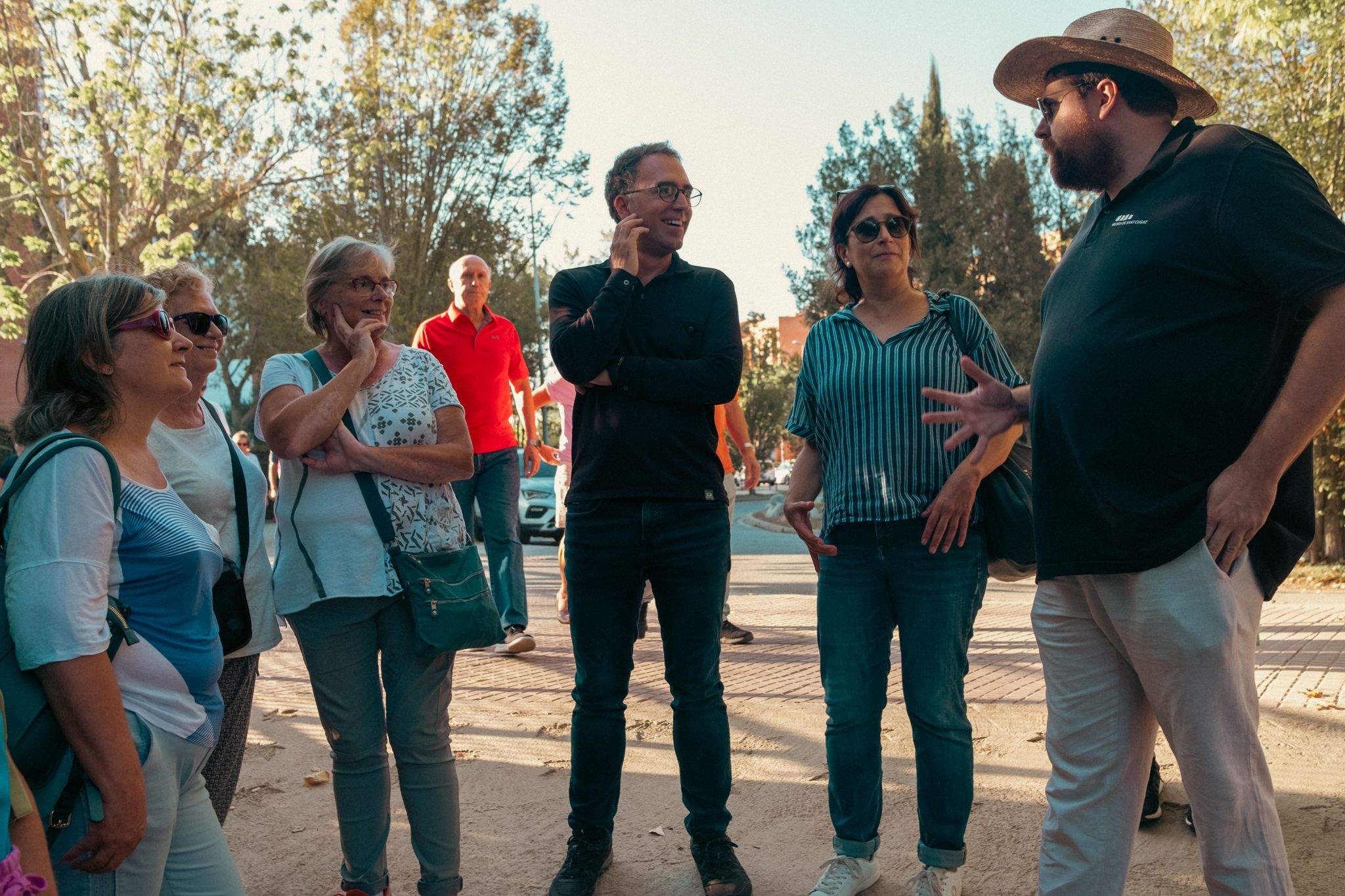 Visita guiada prèvia a Torre Negra. FOTO: Ale Gómez
