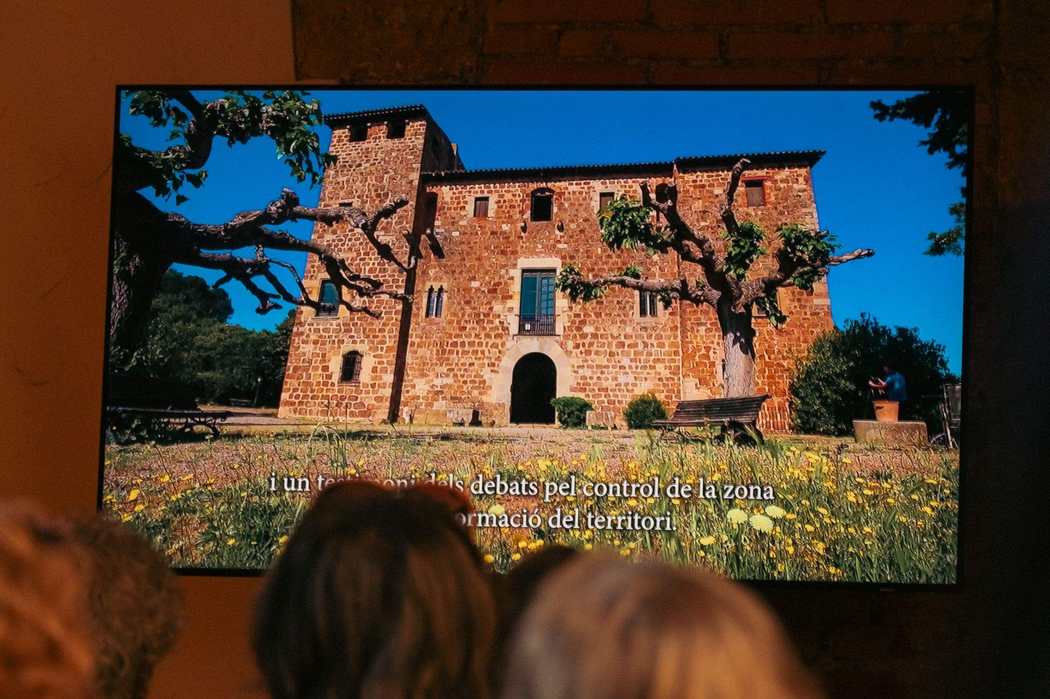 Visita guiada prèvia a Torre Negra. FOTO: Ale Gómez