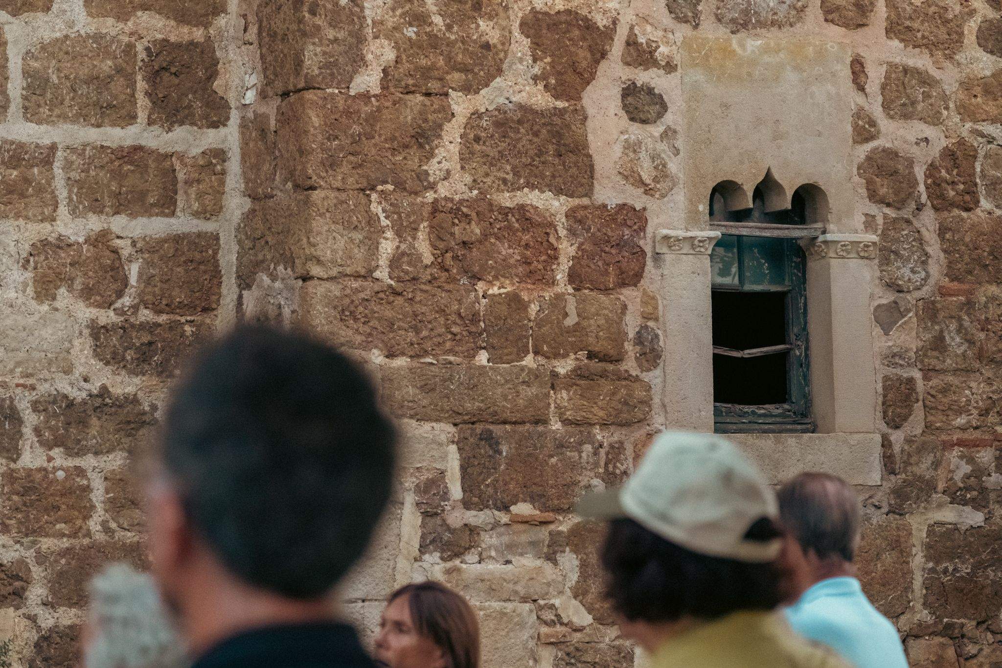 Visita guiada prèvia a Torre Negra. FOTO: Ale Gómez