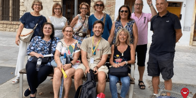 Participants als tours històrics de Sant Cugat que proposa HL Tours. FOTO: Cedida