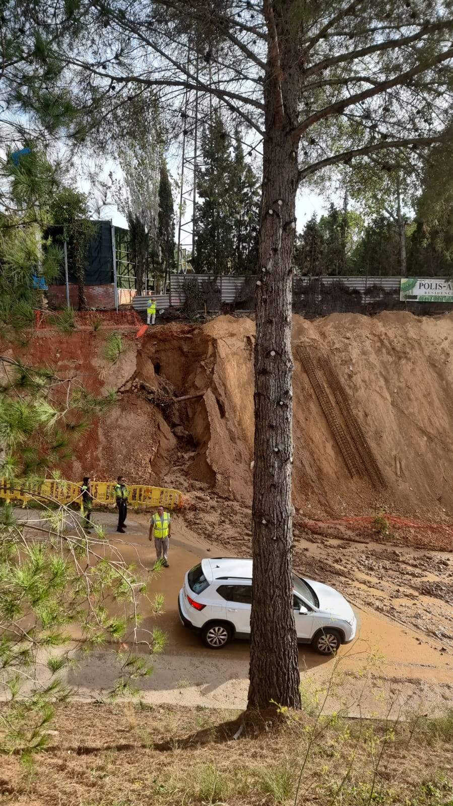 Canonada trencada a Mas Gener. Foto: cedida.