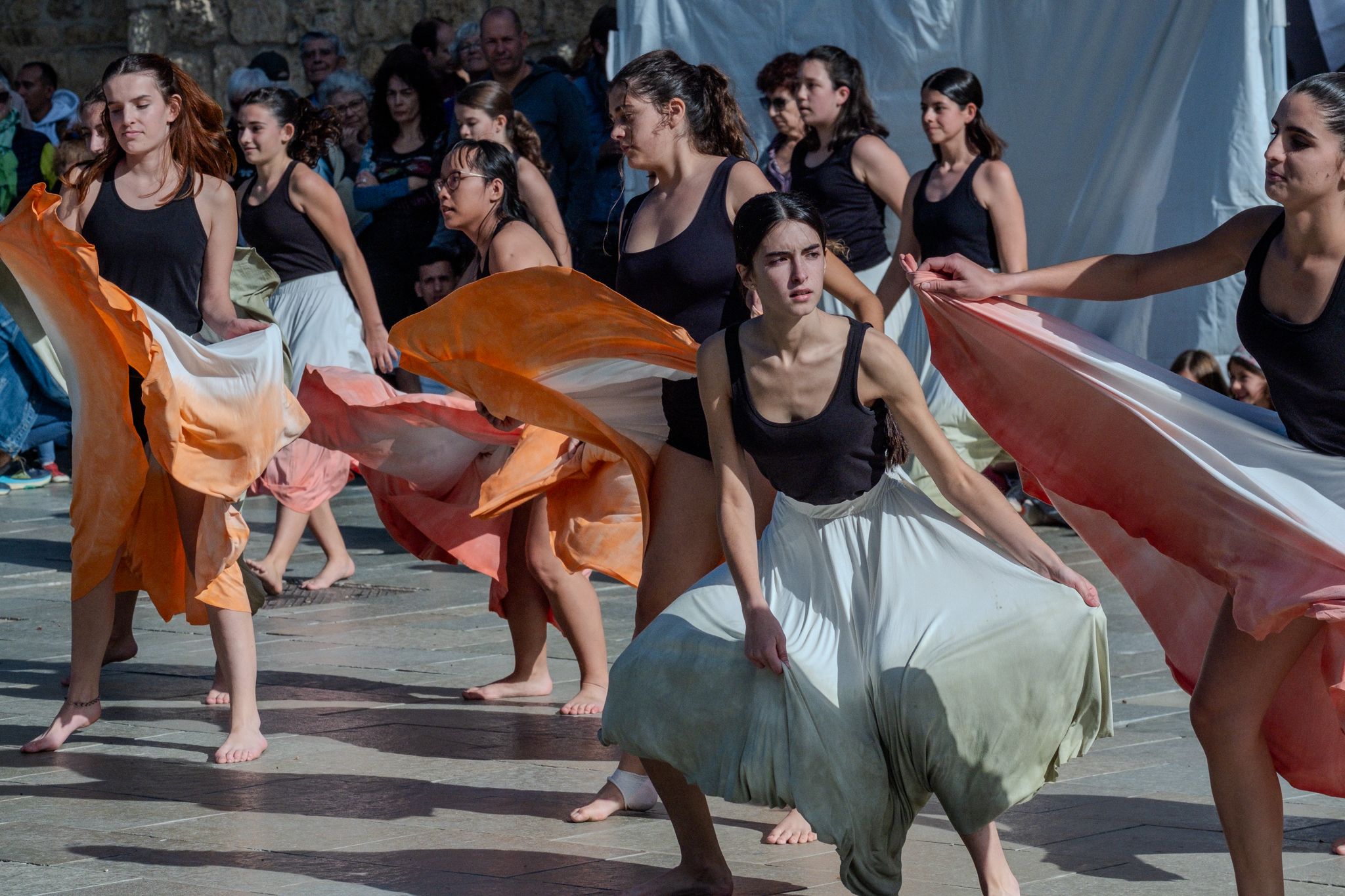 Ballada Festa de Tardor Esbart Sant Cugat Cos de dansa i juvenils. FOTO: Ale Gómez