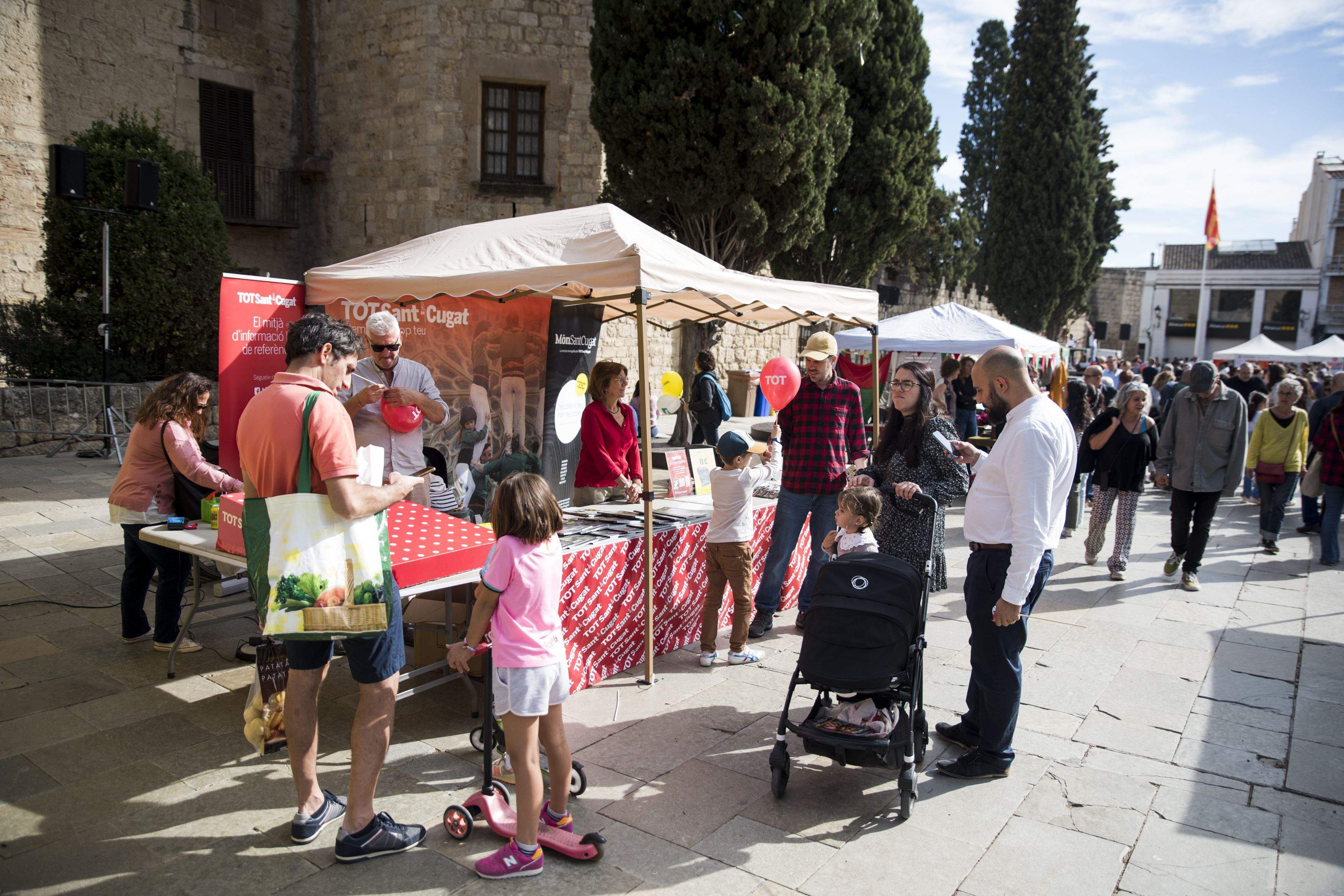 La parada del TOT a la Festa de Tardor FOTO: Bernat Millet