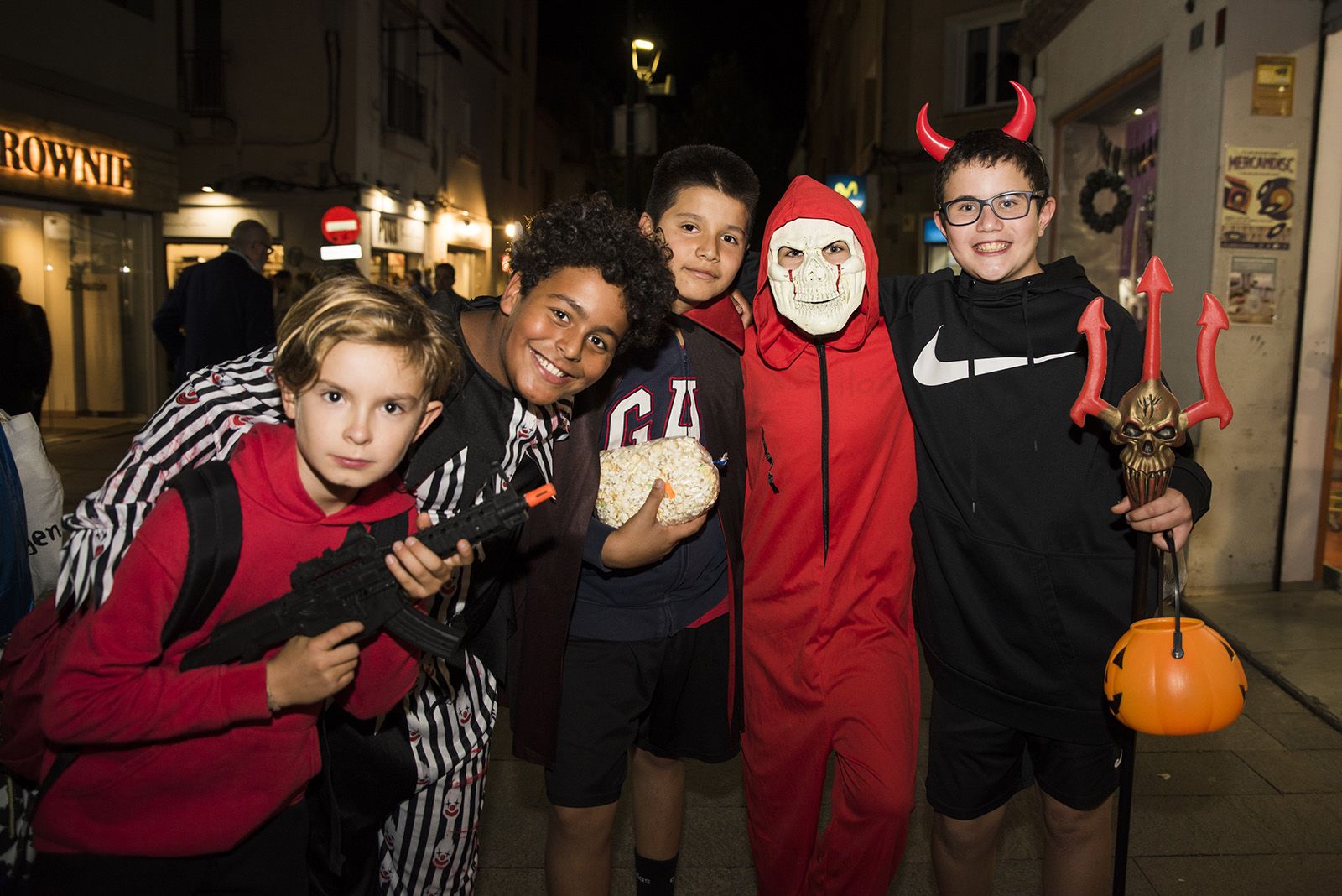 La Castanyada i Halloween. FOTO: Bernat Millet.