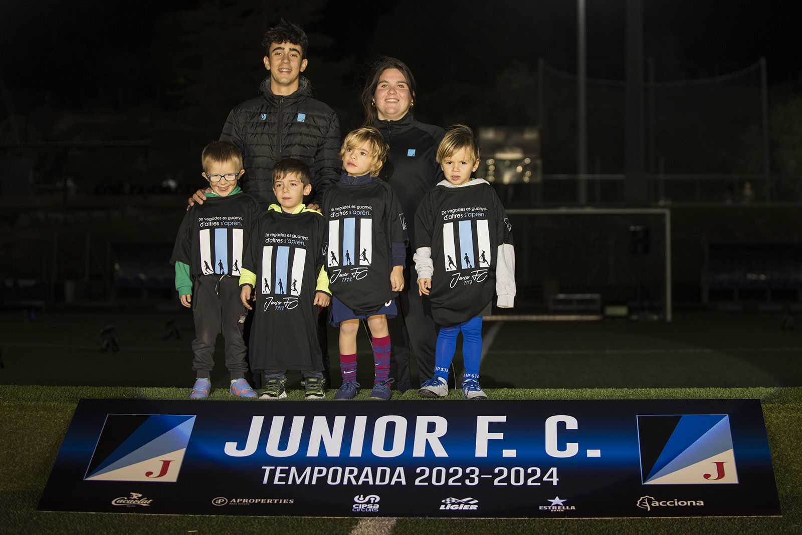 Presentació d'equips de la secció de futbol del Junior FC. FOTO: Bernat Millet.