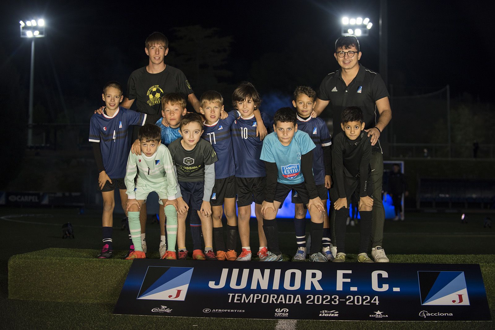 Presentació d'equips de la secció de futbol del Junior FC. FOTO: Bernat Millet.