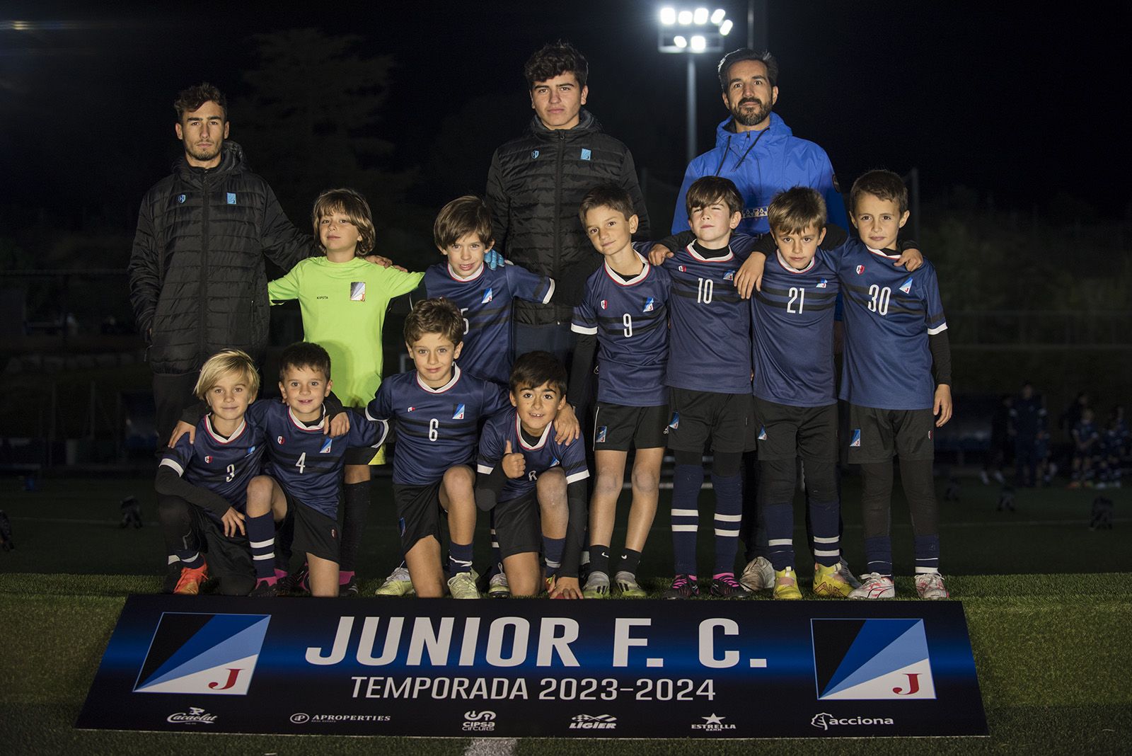 Presentació d'equips de la secció de futbol del Junior FC. FOTO: Bernat Millet.