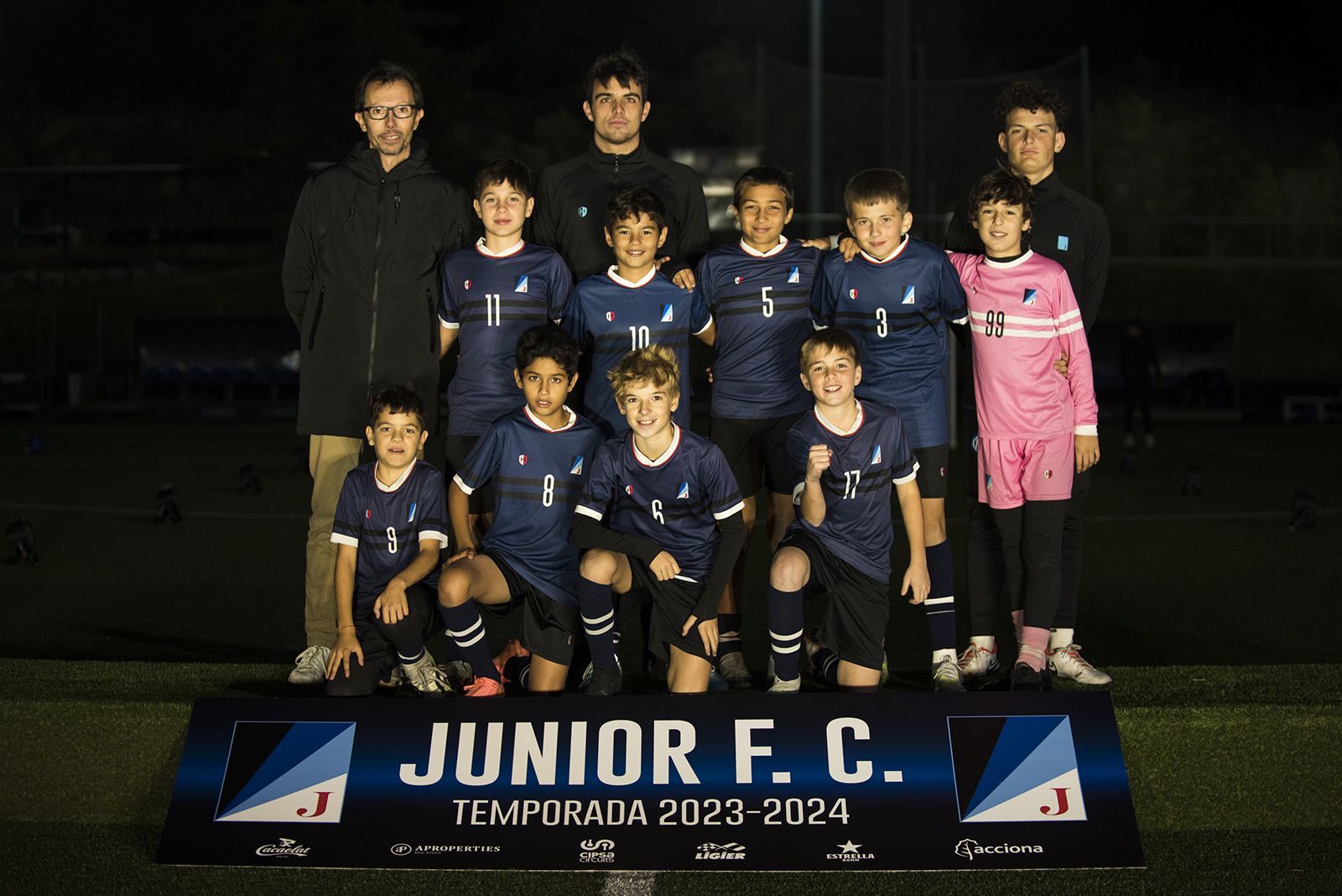 Presentació d'equips de la secció de futbol del Junior FC. FOTO: Bernat Millet.