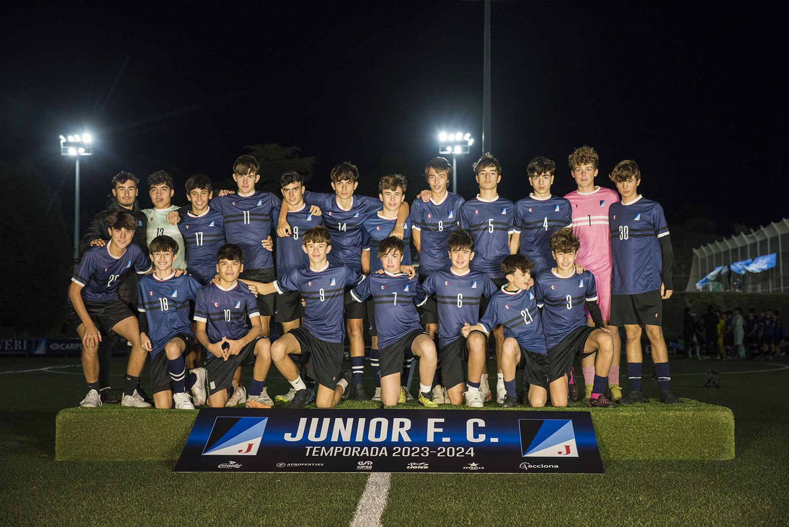 Presentació d'equips de la secció de futbol del Junior FC. FOTO: Bernat Millet.