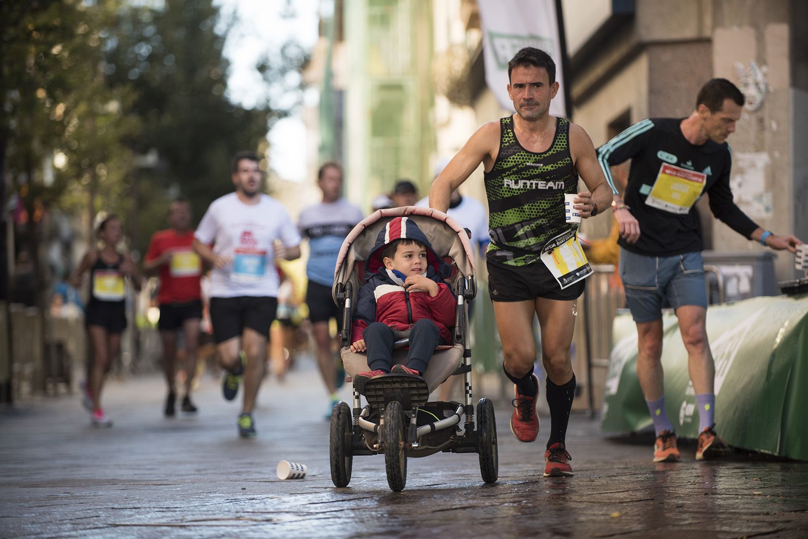 La 37a Mitja Marató de Sant Cugat va recórrer els racons i indrets emblemàtics del municipi. FOTO: Bernat Millet