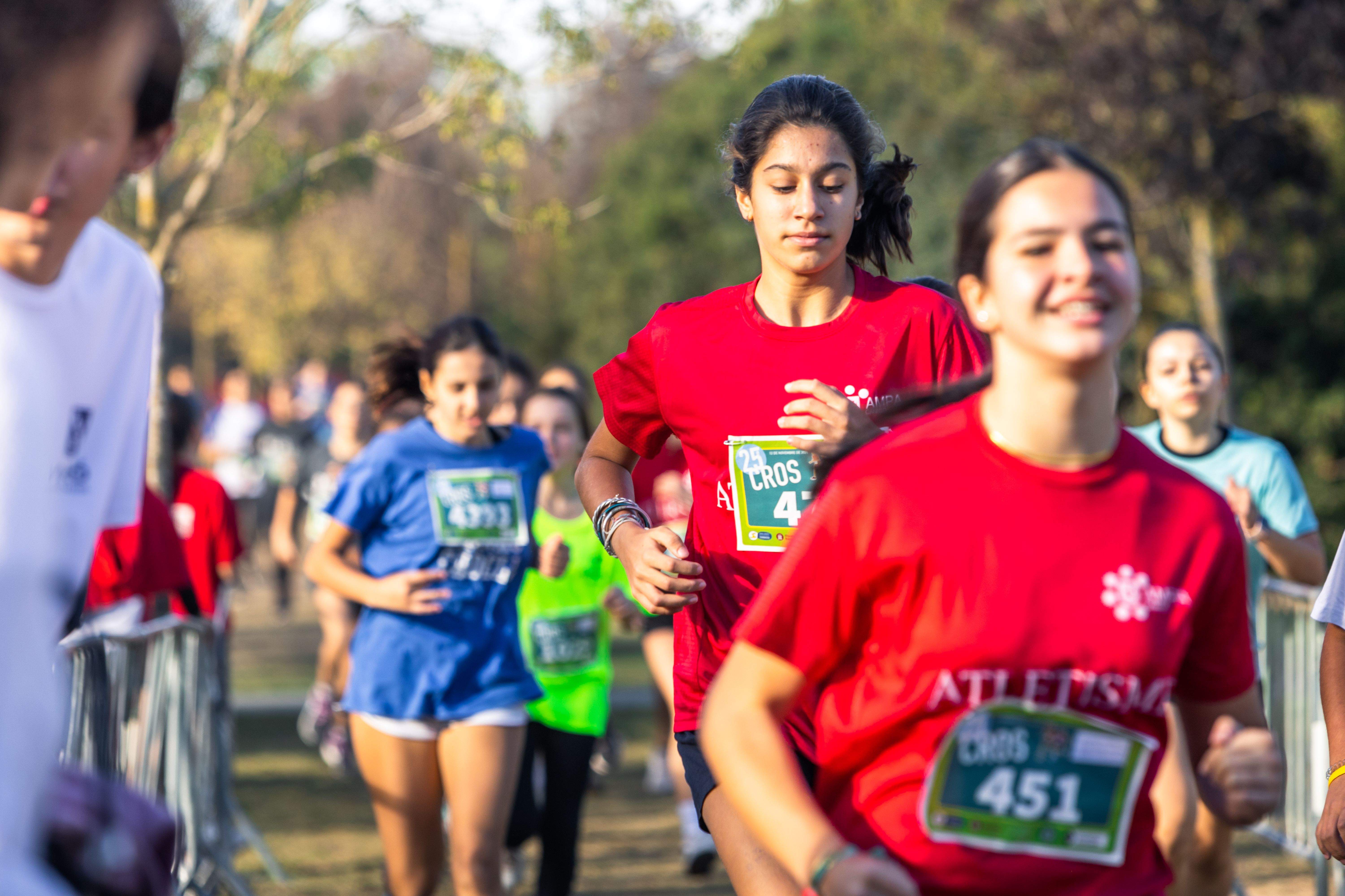  Participants de la 25a edició del Cros de Sant Cugat. FOTO: Arnau Padilla