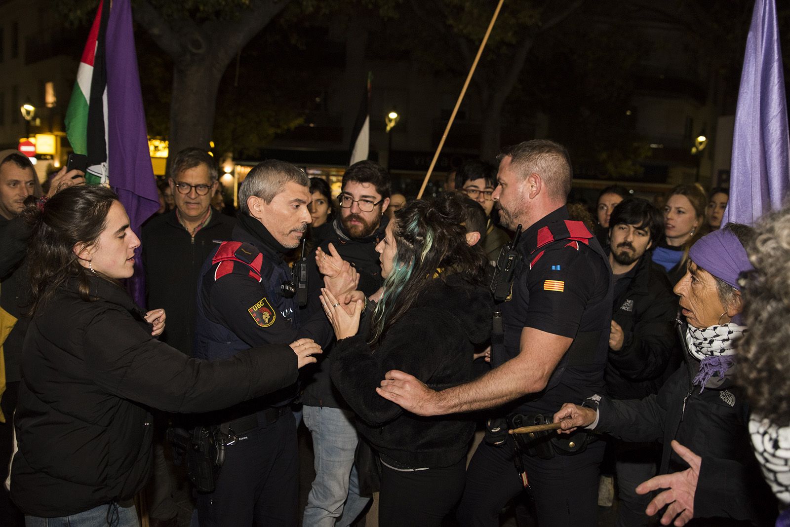 Manifestació Feminista contra les violències masclistes del 25-N. FOTO: Bernat Millet.