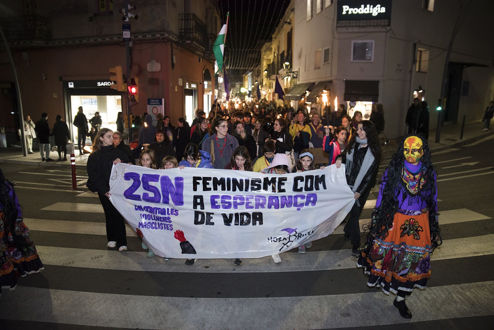 Manifestació Feminista contra les violències masclistes del 25-N. FOTO: Bernat Millet.