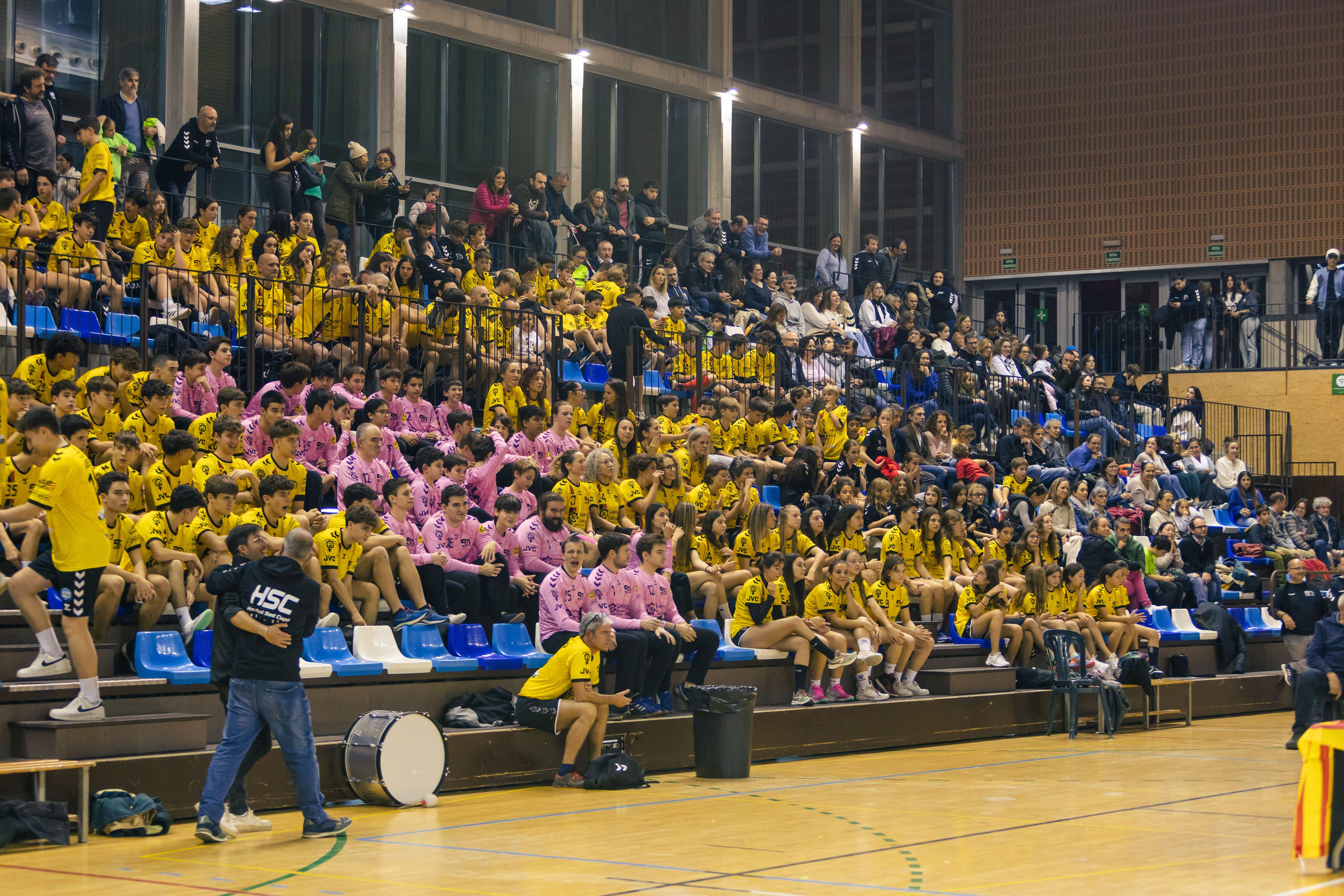 Presentació d'equips del Club Handbol Sant Cugat. FOTO: Arnau Padilla