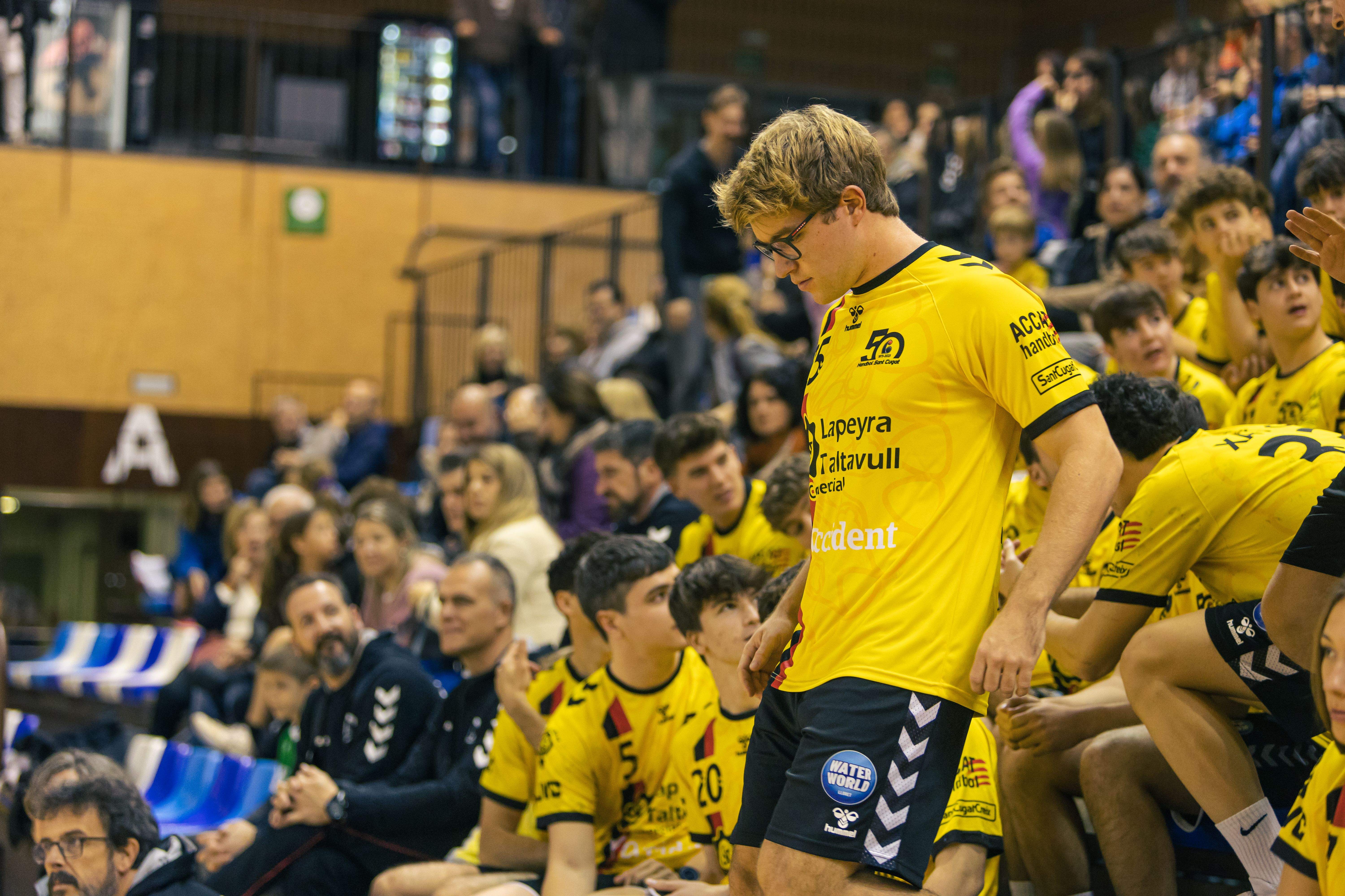 Presentació d'equips del Club Handbol Sant Cugat. FOTO: Arnau Padilla