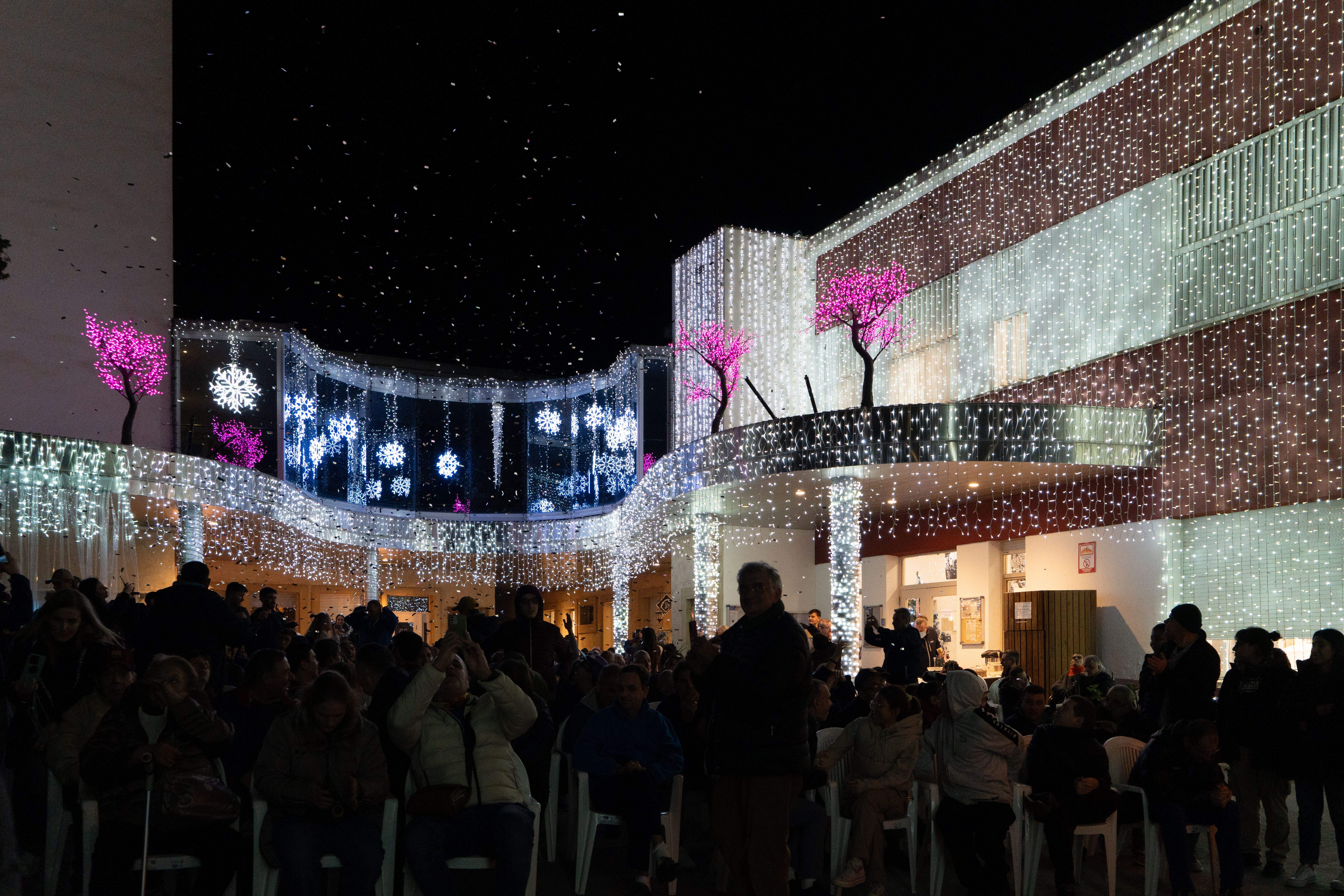 Encesa de llums a Catalònia Fundació Creactiva. FOTO: Carme de Olazabal
