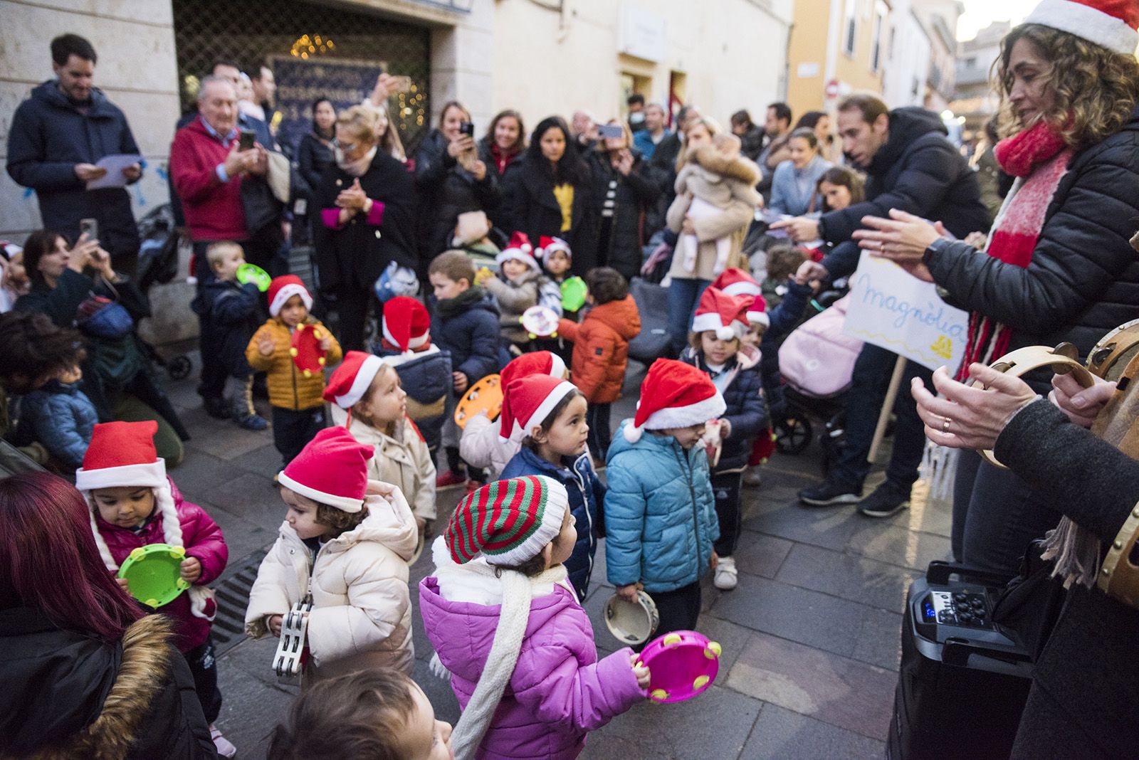 Nadales al carrer al Tot Sant Cugat. FOTO: Bernat Millet.
