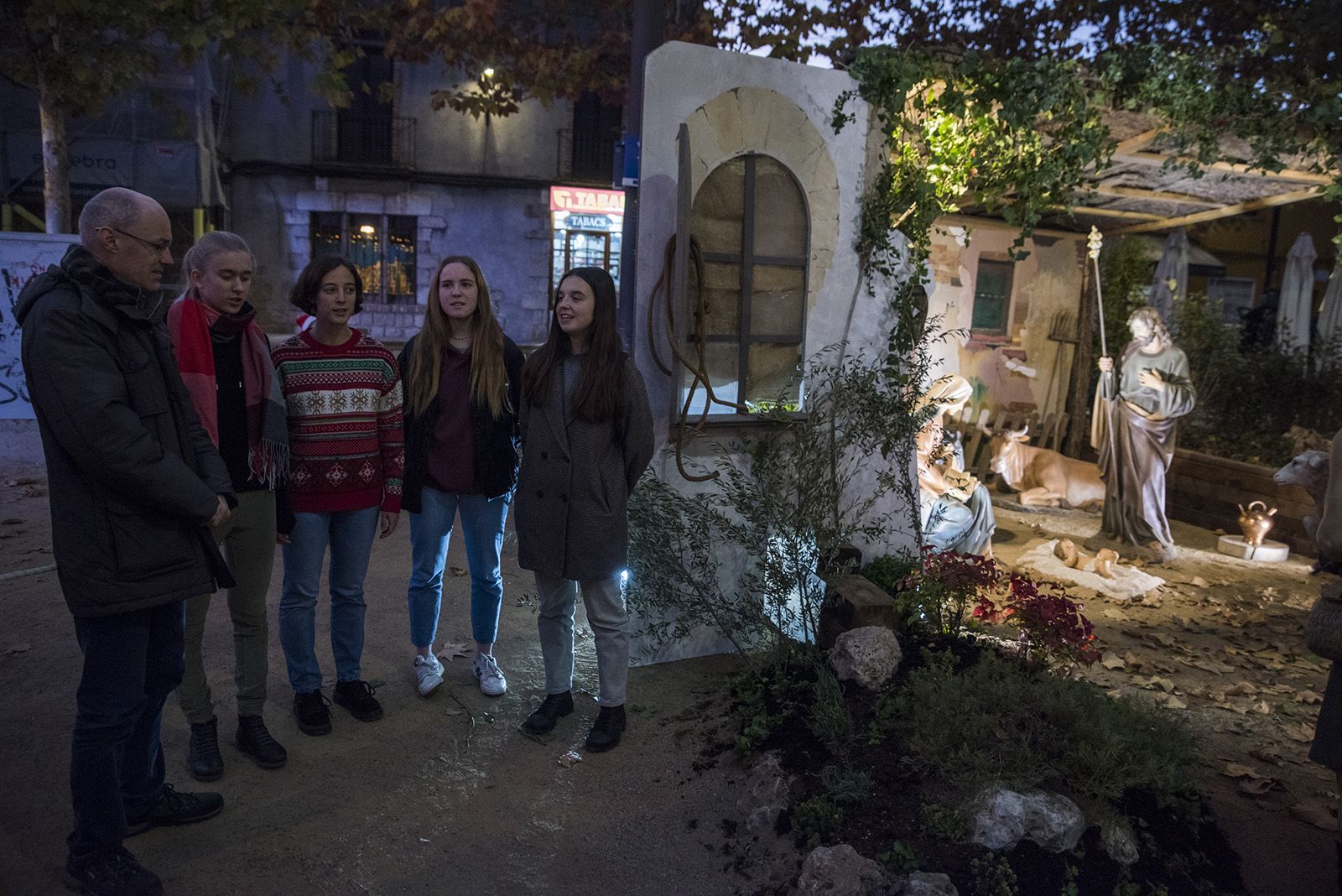 Inauguració del pessebre de la Plaça Barcelona. FOTO: Bernat Millet.