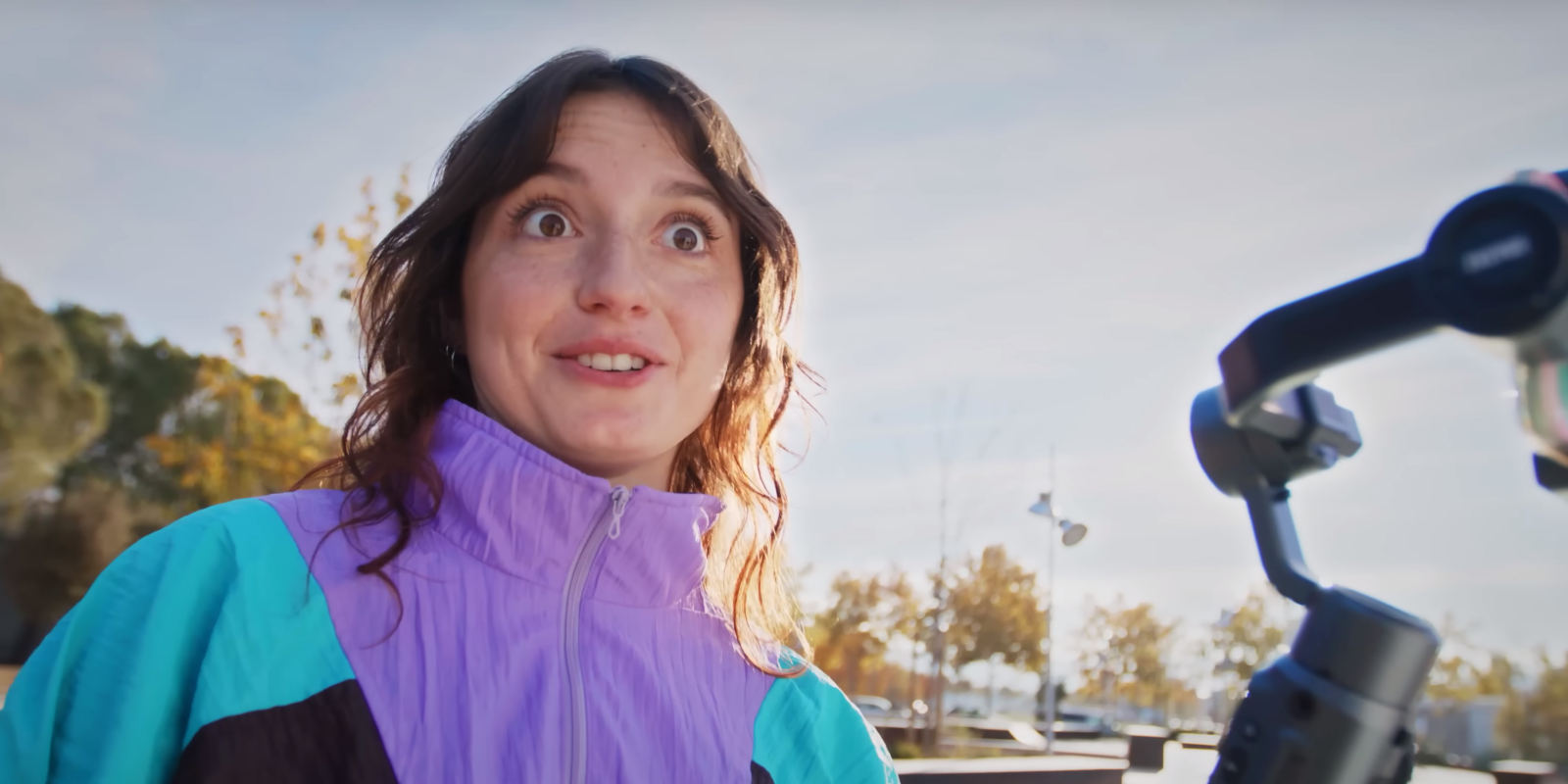 Avui dia, ja s’ha aconseguit que la fibra òptica pública tingui un abast de 5.213 km i arribi a 473 municipis.