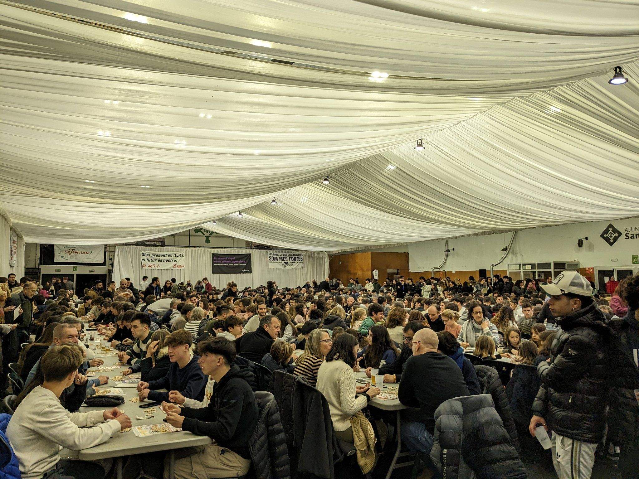 Centenars de santcugatencs ja han passat pel Quinto de Nadal FOTO: Quinto Sant Cugat