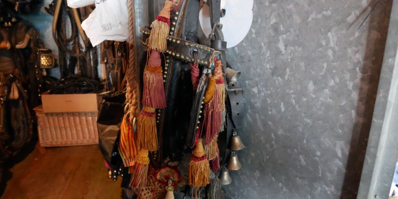 Guarnició centània per als Tres Tombs cedida per la Conxita de Cal Juliana. FOTO: TOT