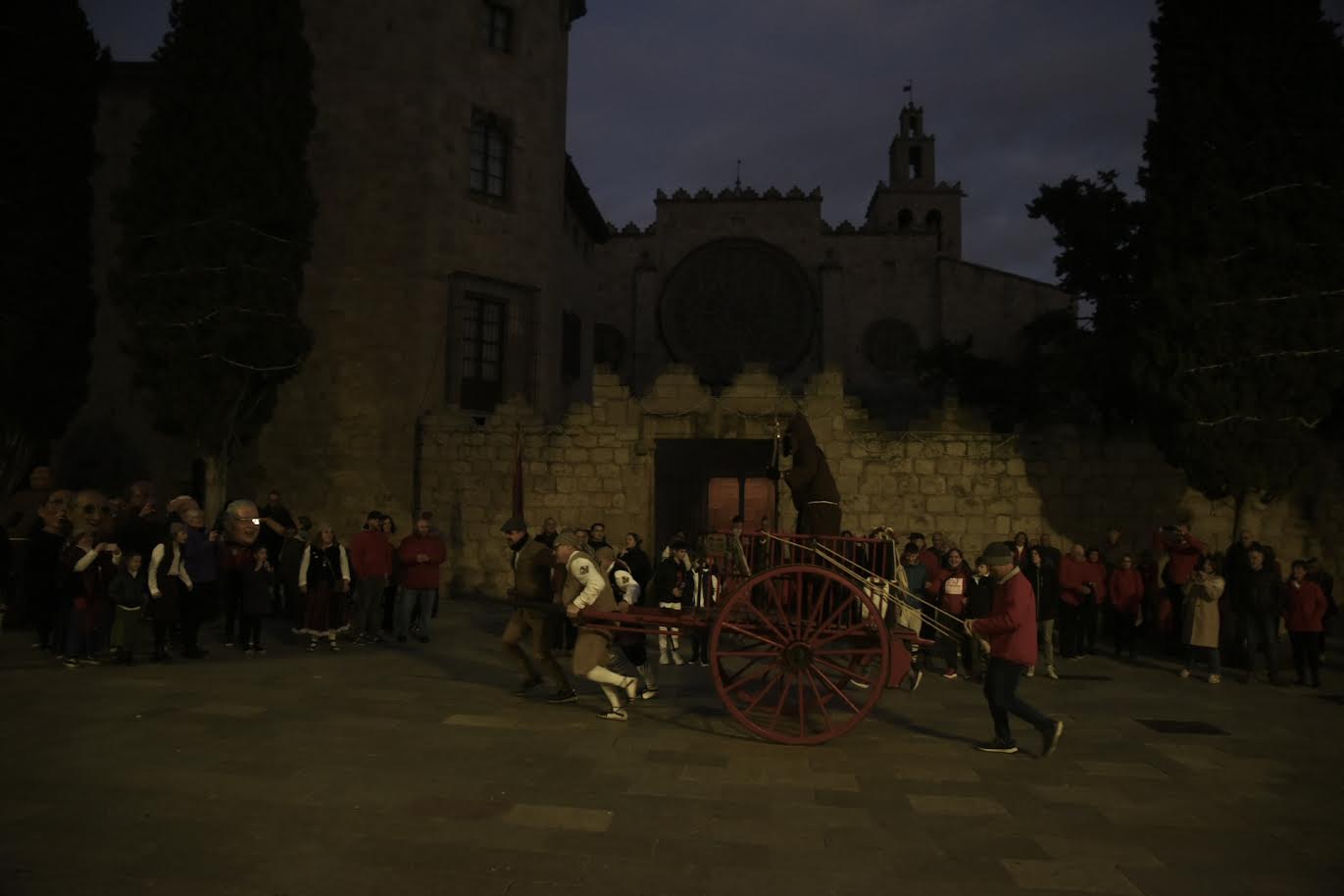 La Festa dels Foguerons durant Sant Antoni Abat. FOTO: Bernat Millet