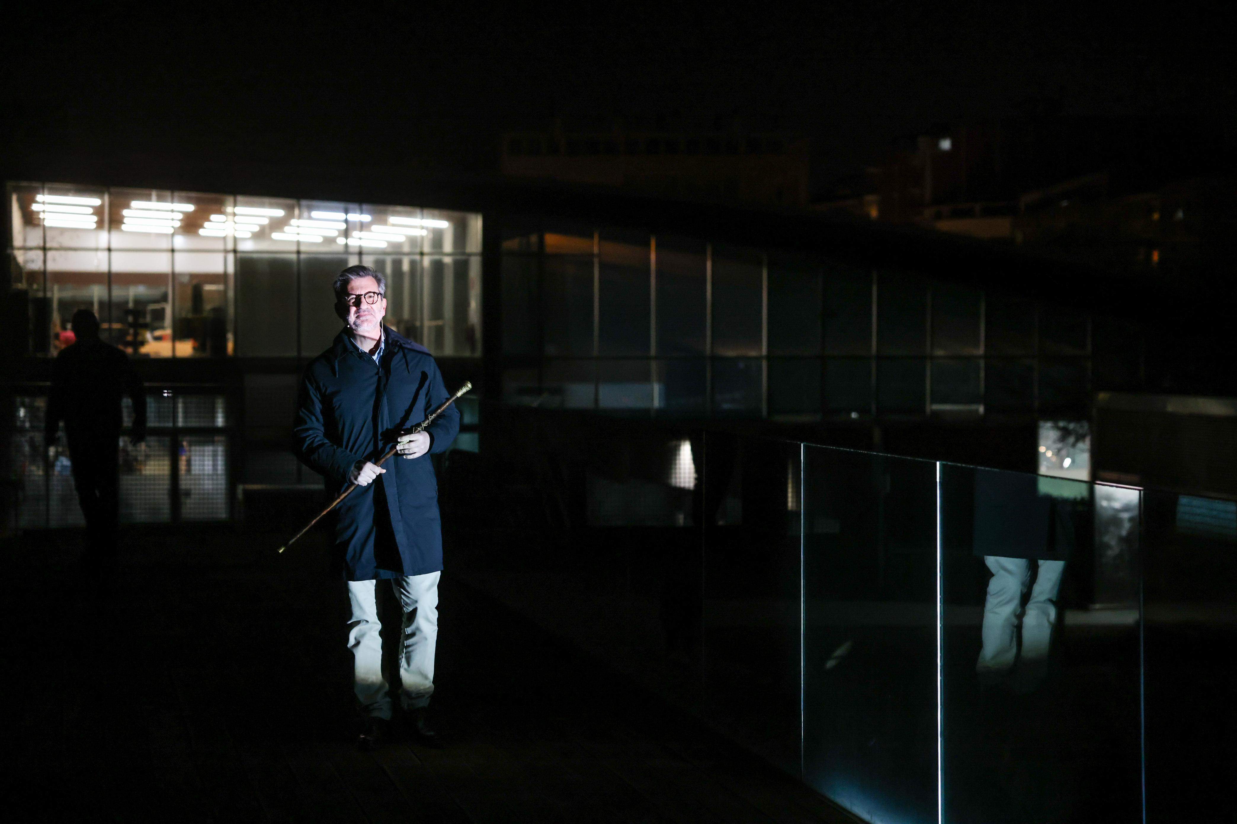 15. L'alcalde entregant el poder al Gall. Foto: Ajuntament