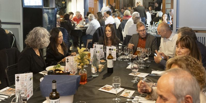 53531769142 397539f95f k