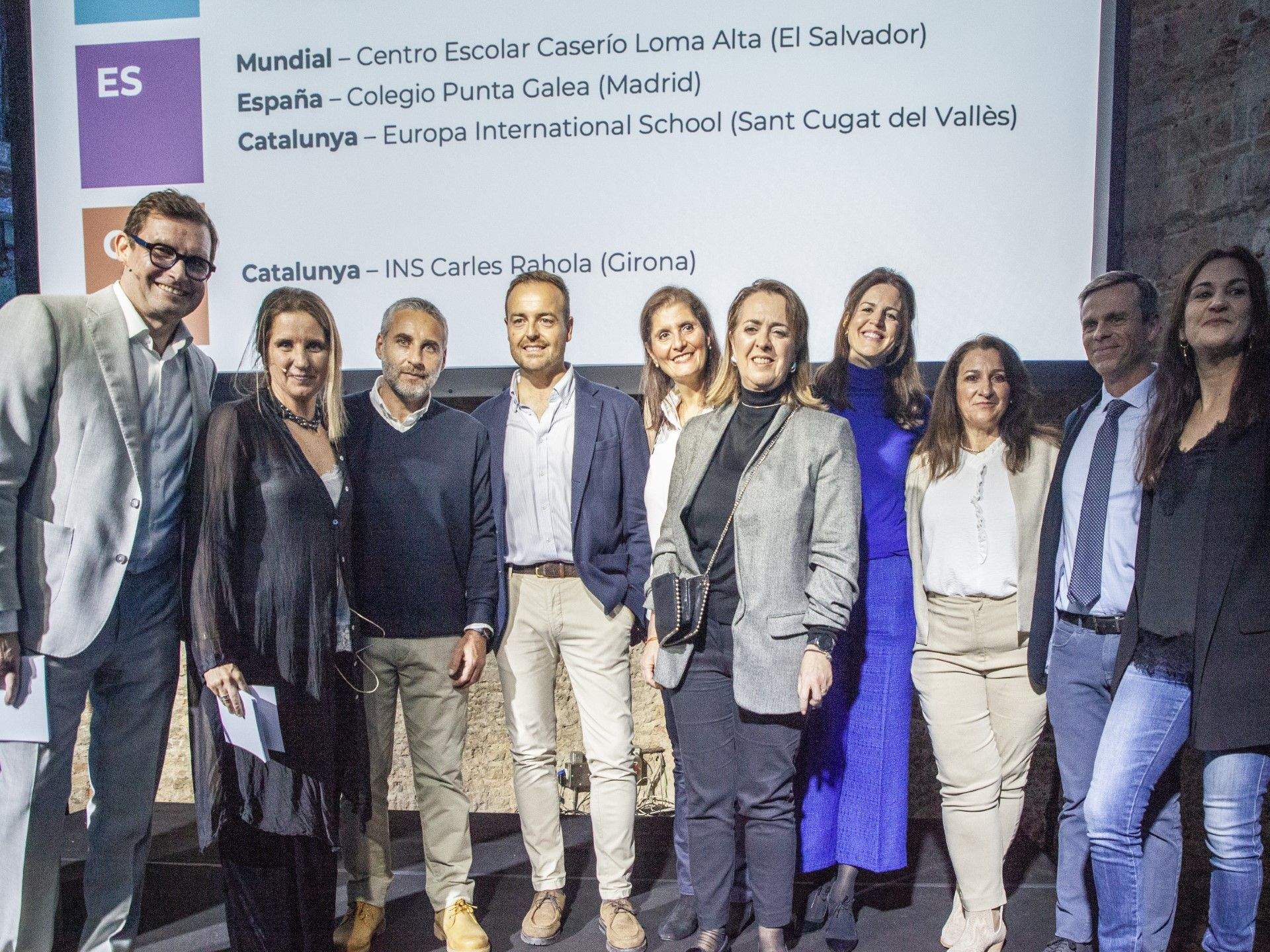 Representants de l'escola Europa a l'entrega dels guardons a la Fàbrica Moritz de Barcelona FOTO: Cedida