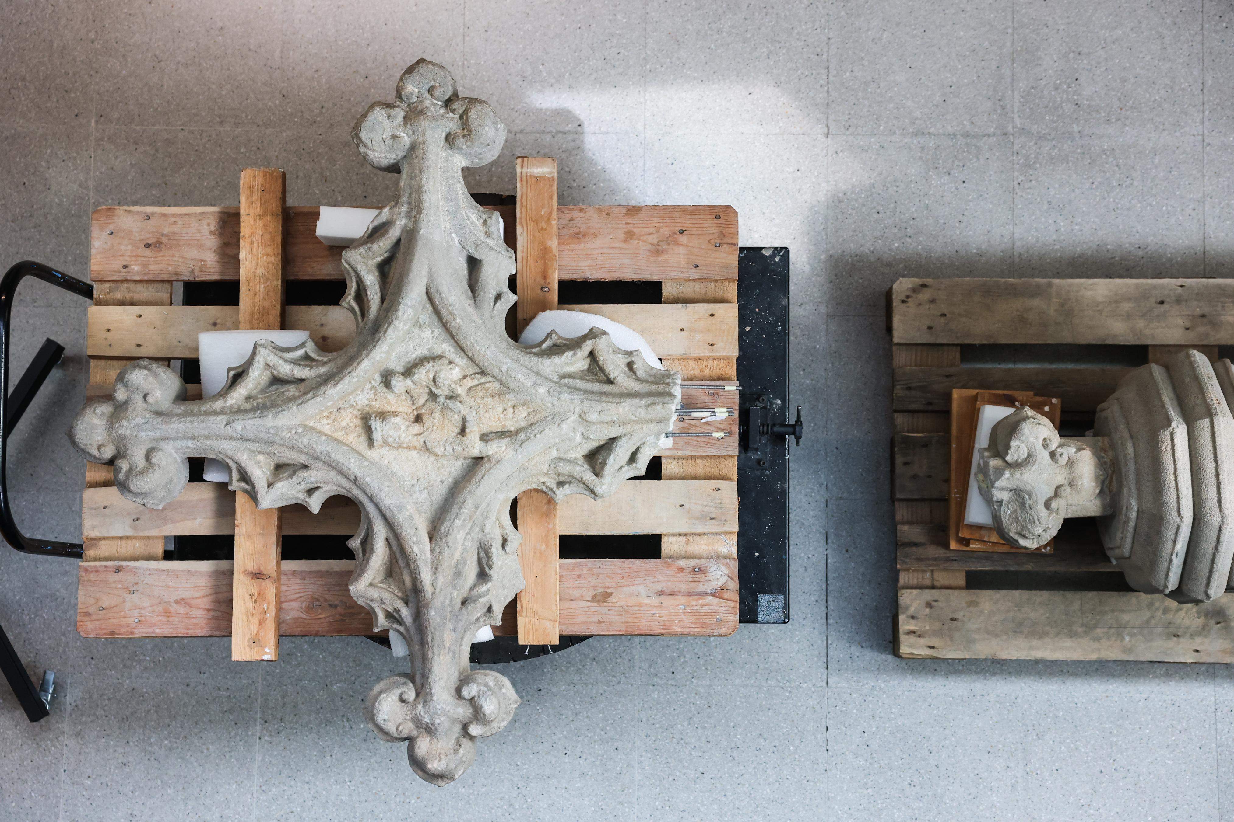 La Creu de Terme encara la recta final de restauració FOTO: Ajuntament de Sant Cugat