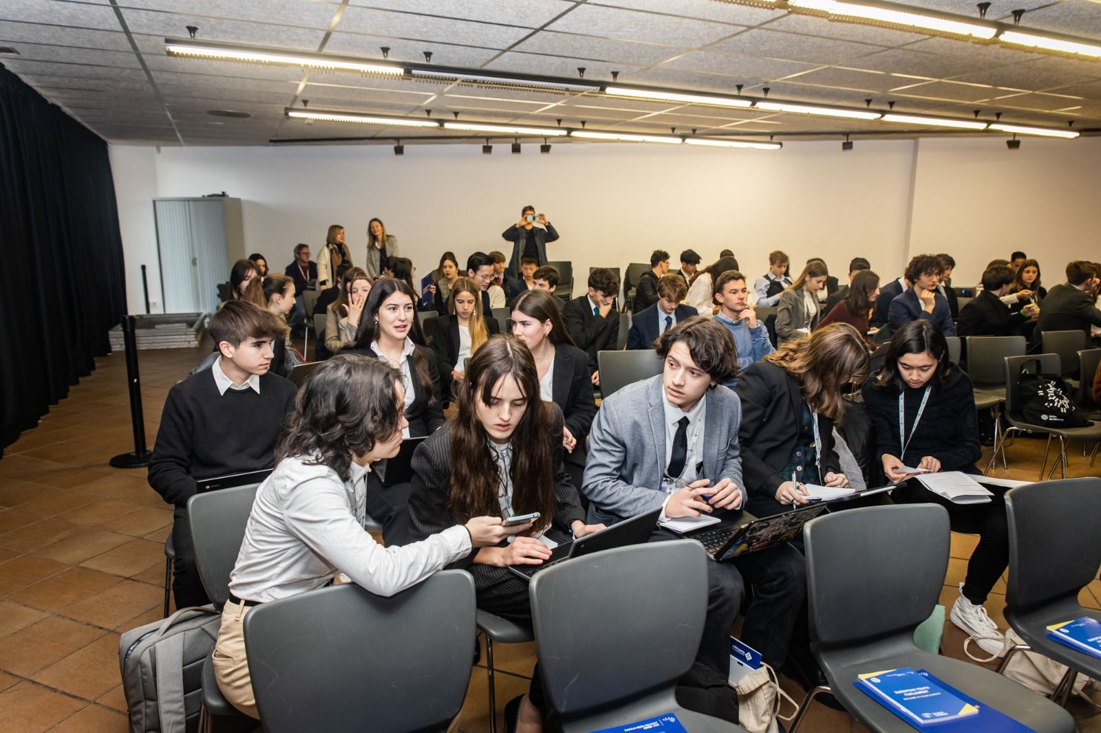 Assemblea general de l'European Youth Parliament celebrada a Sant Cugat FOTO: Ajuntament