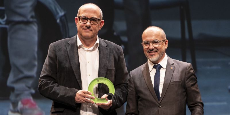 El Club Muntanyenc Sant Cugat, per les seves seccions d'atletisme i gimnàstica adaptats, guardonat amb el premi a millor esport inclusiu en la 23a edició dels Premis Esport en Marxa. FOTO: Mireia Comas